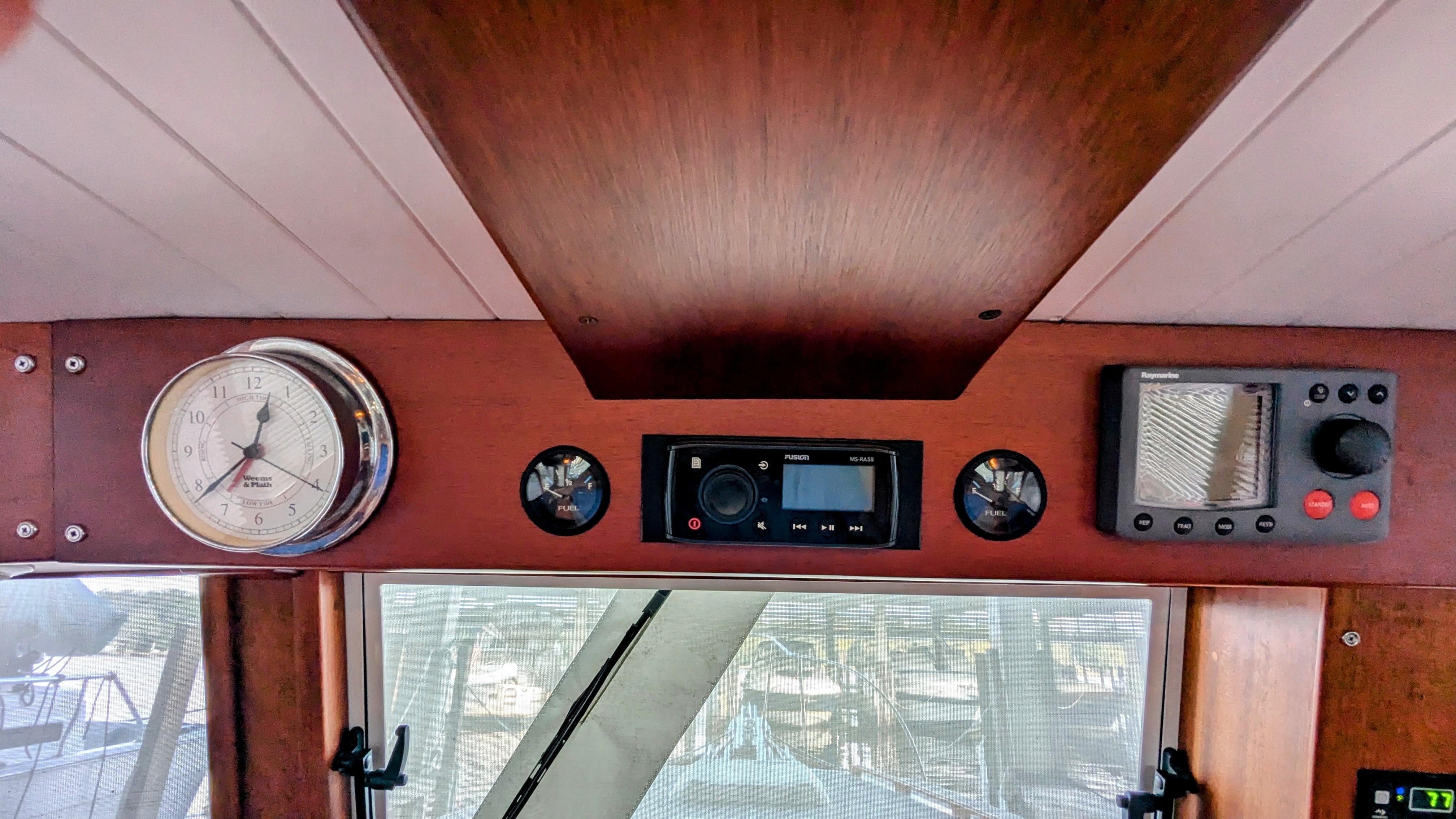 Stanley-Downeast Lobster Boat Lobster Yacht Fly Bridge Cruiser 1990-SAFARI FL-US-9627314 | Thumbnail