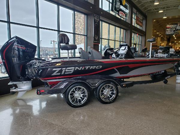 2022 Nitro boat for sale, model of the boat is Z19 & Image # 1 of 9