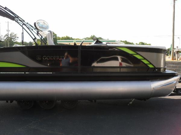 2021 Godfrey Pontoon boat for sale, model of the boat is Monaco 235 DFL iMPACT  29 in. Center Tube & Image # 11 of 33