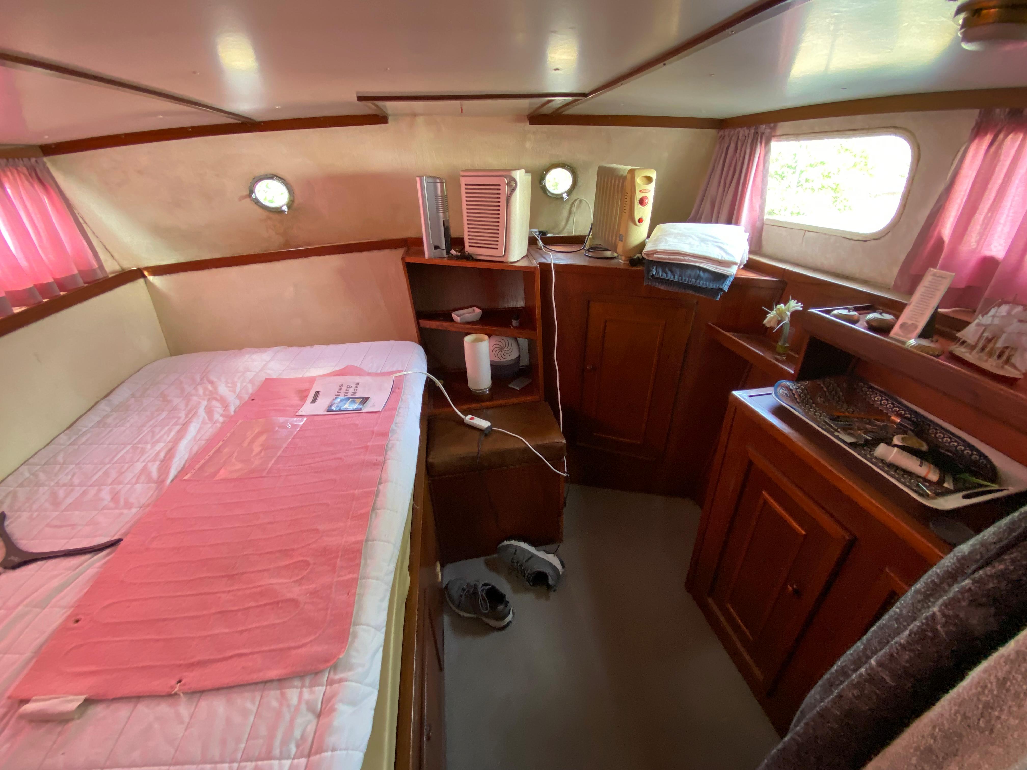 1985 Motor Yacht Fidego 11m Aft Cabin