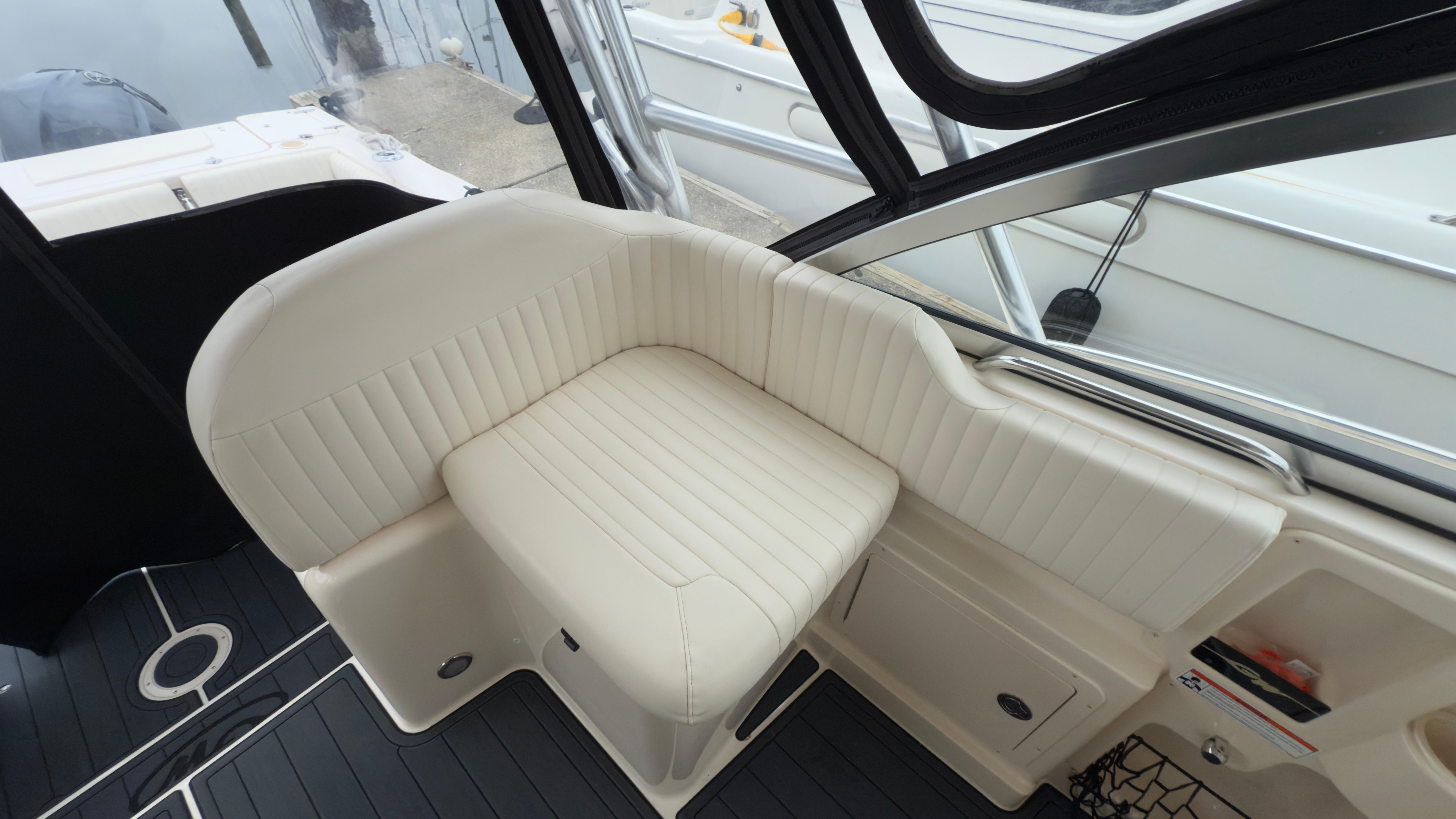 2008 Grady-White 330 Express #TBTW121H7 inventory image at Sun Country Yachts, South Lake Union (Seattle) 2008 Grady-White 330 Express #TBTW121H7 inventory image at Sun Country Yachts, South Lake Union (Seattle)