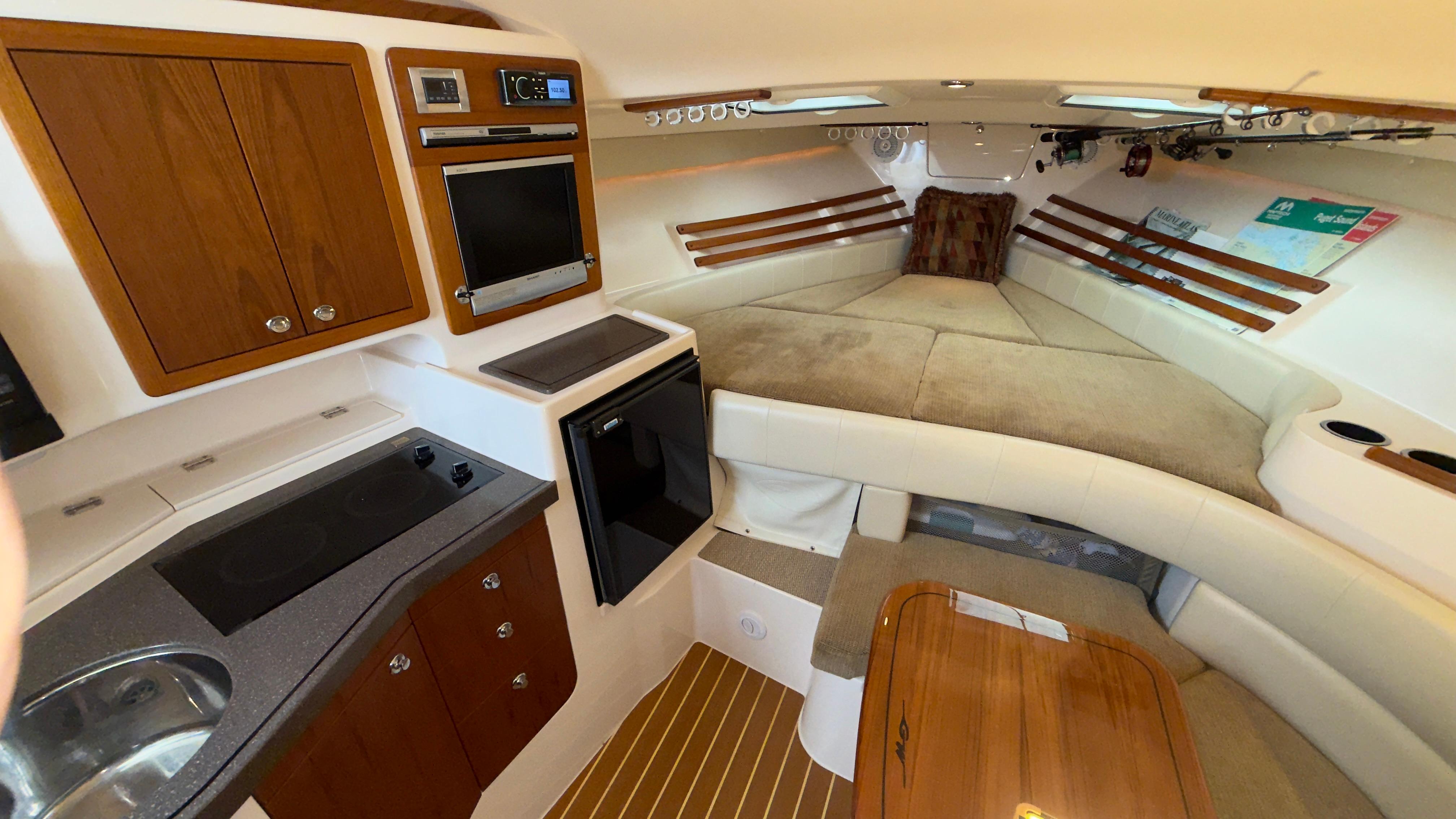2008 Grady-White 330 Express #TBTW121H7 inventory image at Sun Country Yachts, South Lake Union (Seattle) 2008 Grady-White 330 Express #TBTW121H7 inventory image at Sun Country Yachts, South Lake Union (Seattle)