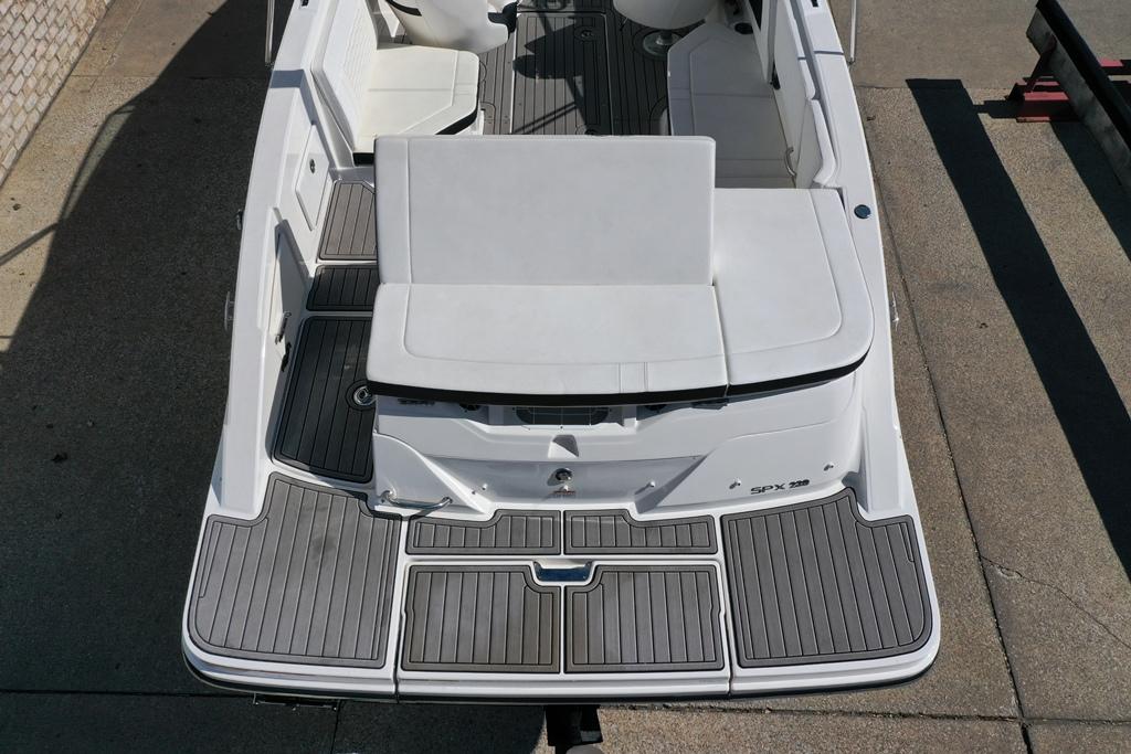 2022-sea-ray-230-spx-power-9807332-20250523104820069-1_XLARGE