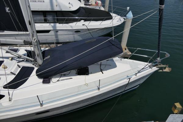 46' Hunter, Listing Number 100917670, Image No. 48