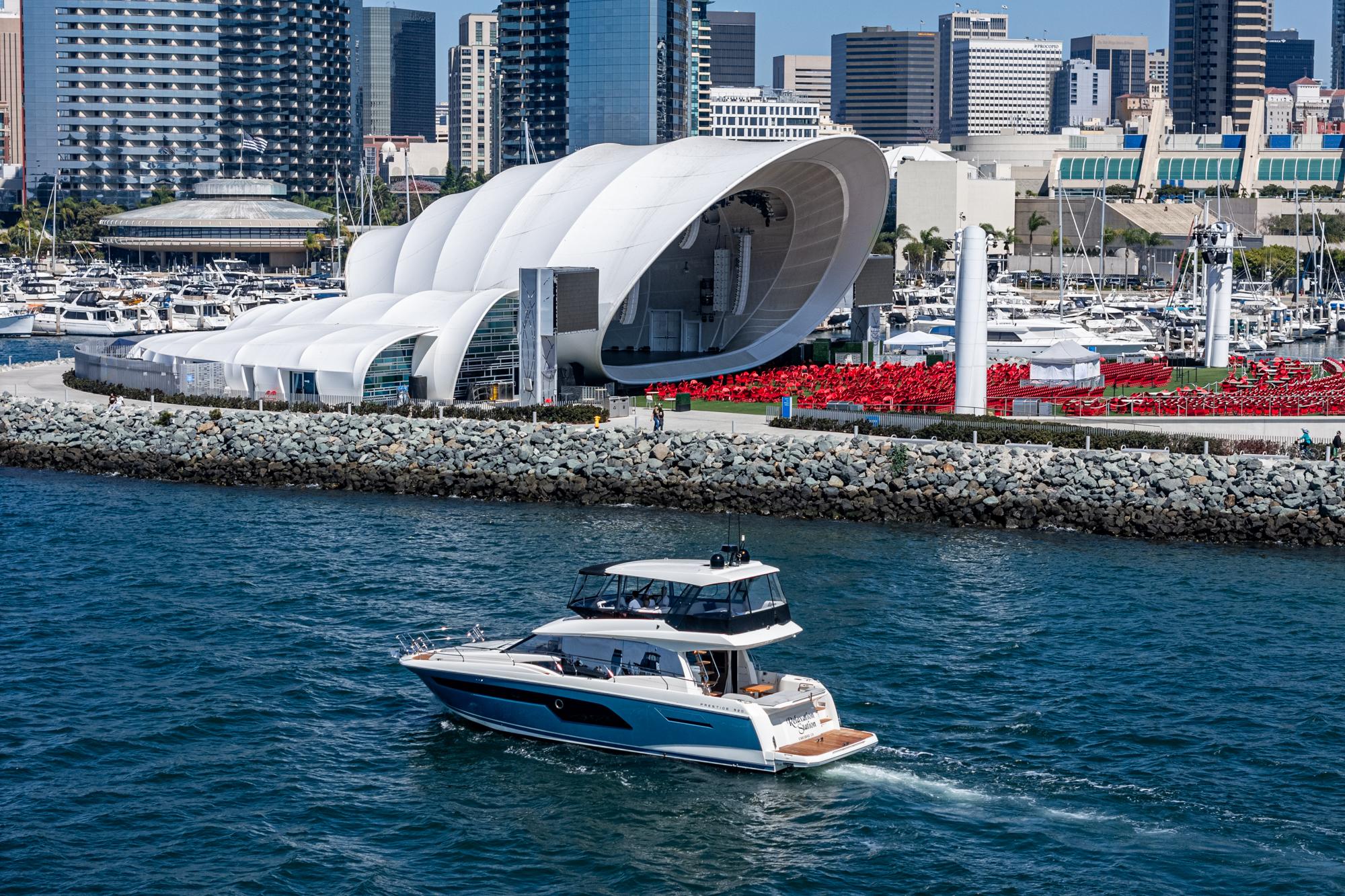 2019 Prestige 520 Fly #TBMC082B-LLC inventory image at Sun Country Marine Group, San Diego Marriott Marquis 2019 Prestige 520 Fly #TBMC082B-LLC inventory image at Sun Country Marine Group, San Diego Marriott Marquis