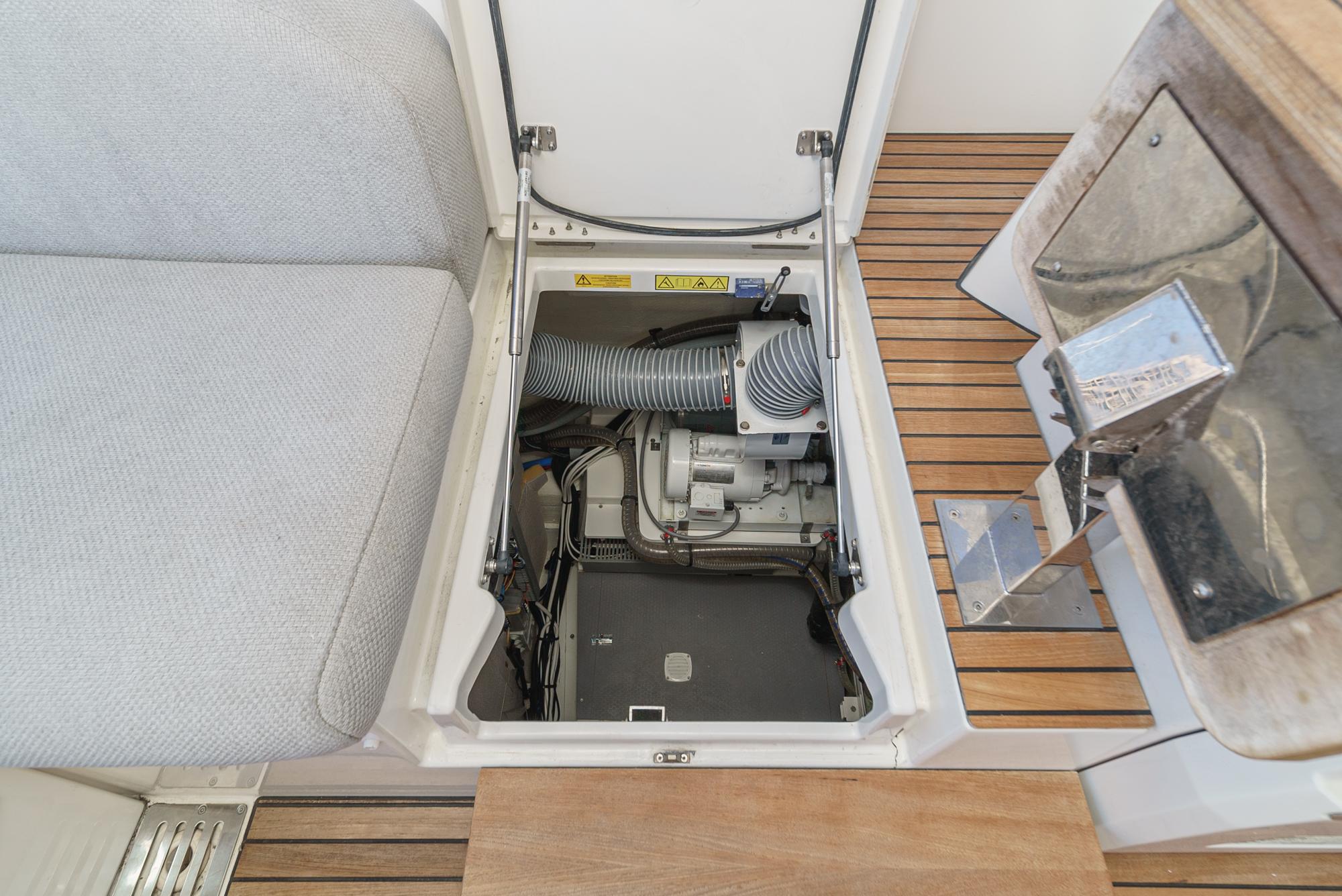 2019 Prestige 520 Fly #TBMC082B-LLC inventory image at Sun Country Marine Group, San Diego Marriott Marquis 2019 Prestige 520 Fly #TBMC082B-LLC inventory image at Sun Country Marine Group, San Diego Marriott Marquis