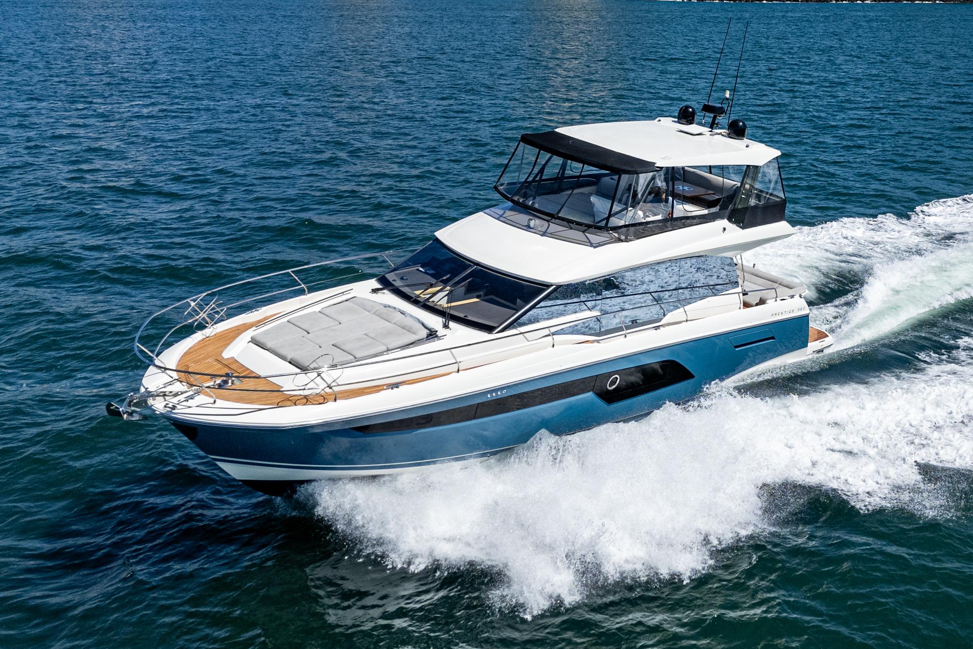 2019 Prestige 520 Fly #TBMC082B-LLC inventory image at Sun Country Marine Group, San Diego Marriott Marquis 2019 Prestige 520 Fly #TBMC082B-LLC inventory image at Sun Country Marine Group, San Diego Marriott Marquis