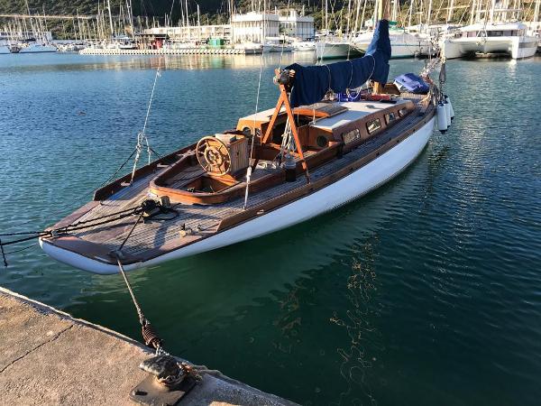 SK_Vintage_Sailingboat_Regatta