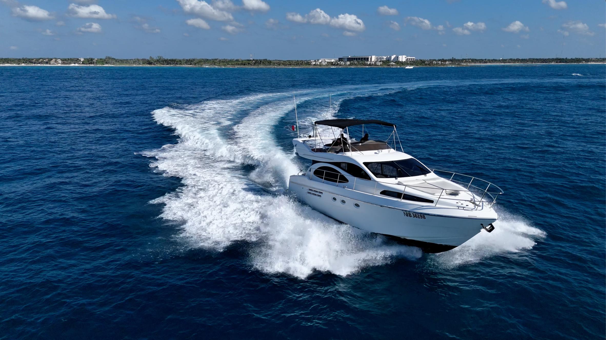 Azimut-46 2000-LARRAS III MX-9767346 | Thumbnail
