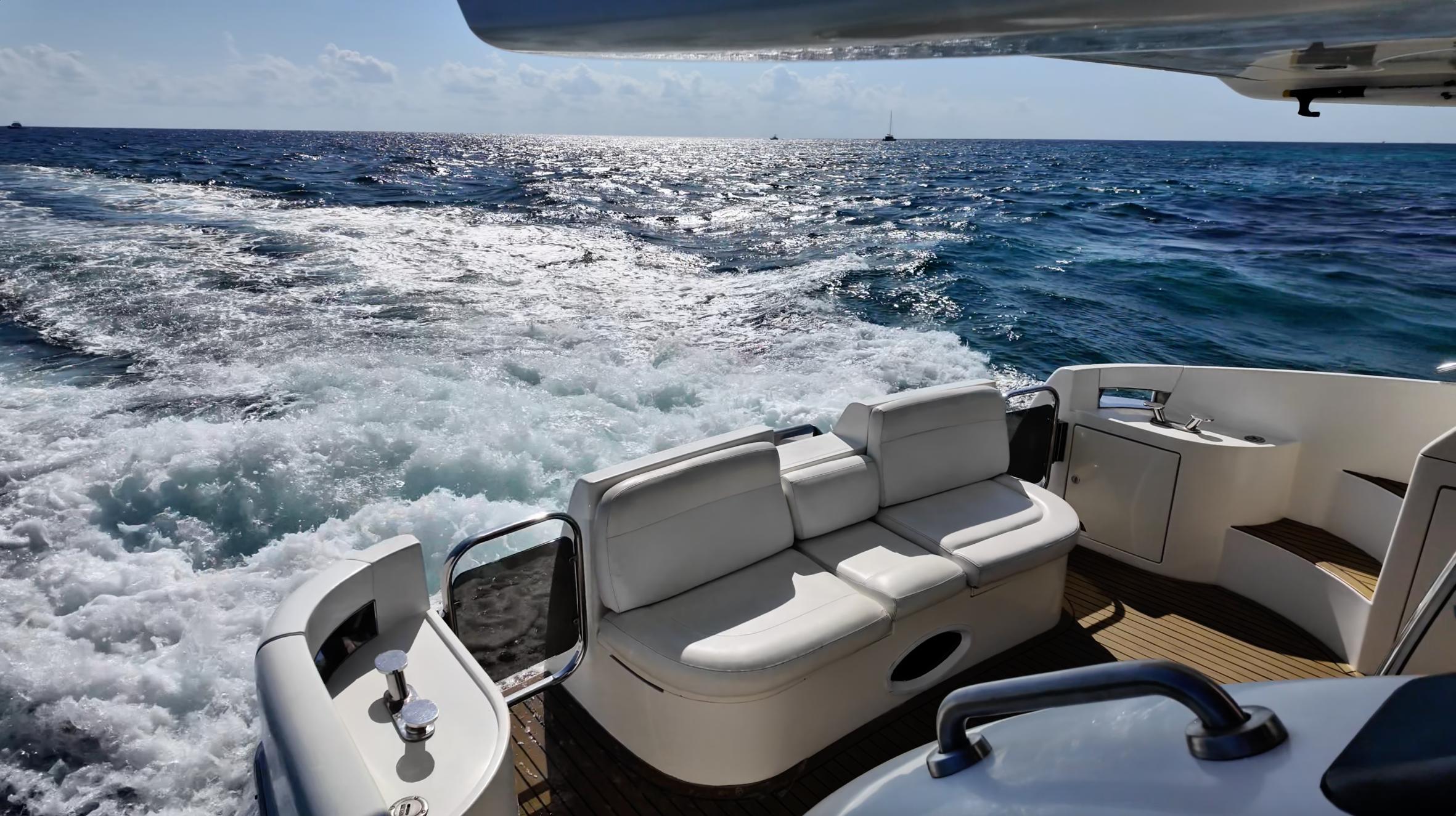 Azimut-46 2000-LARRAS III MX-9767346 | Thumbnail