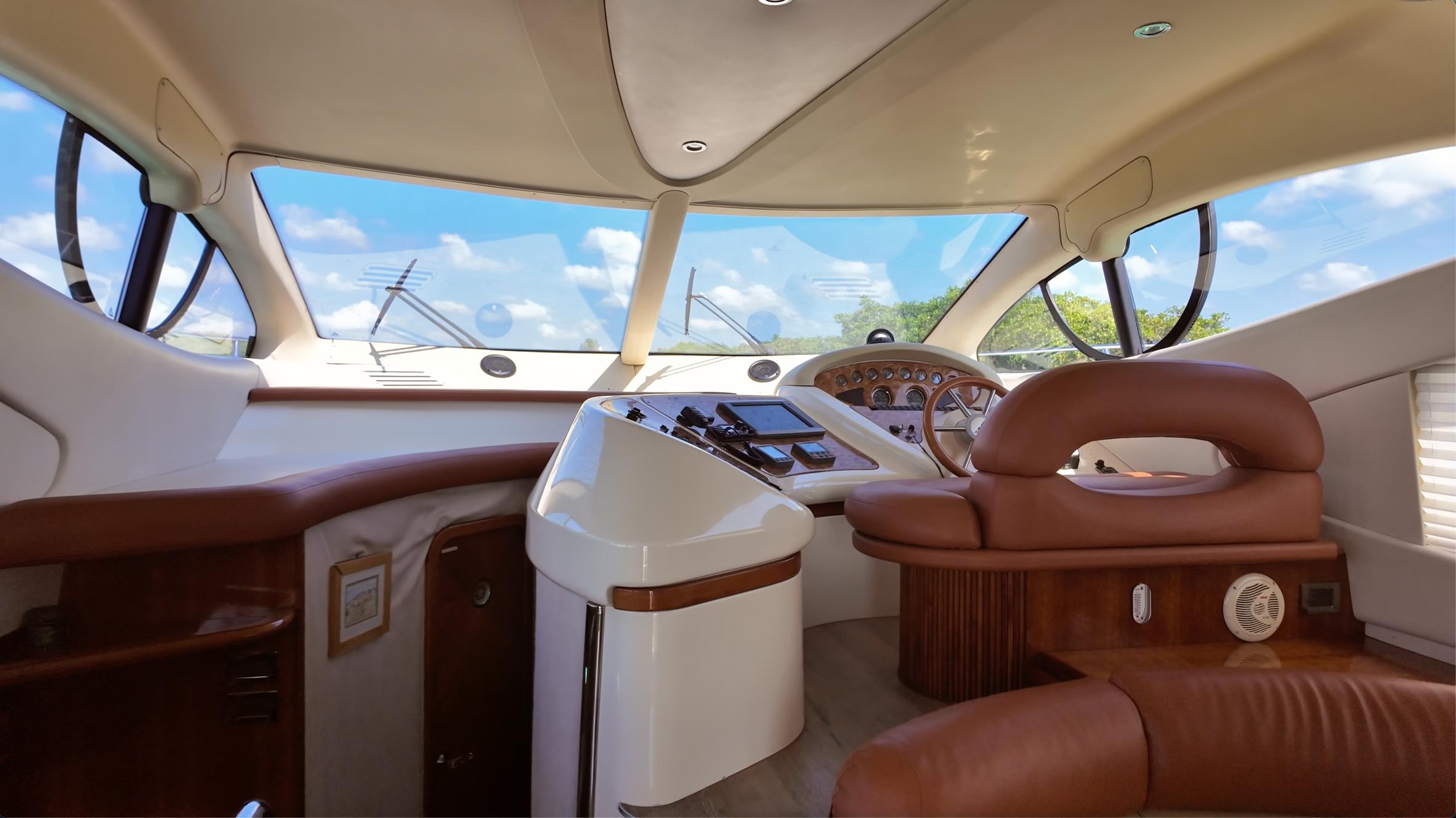 Azimut-46 2000-LARRAS III MX-9767346 | Thumbnail