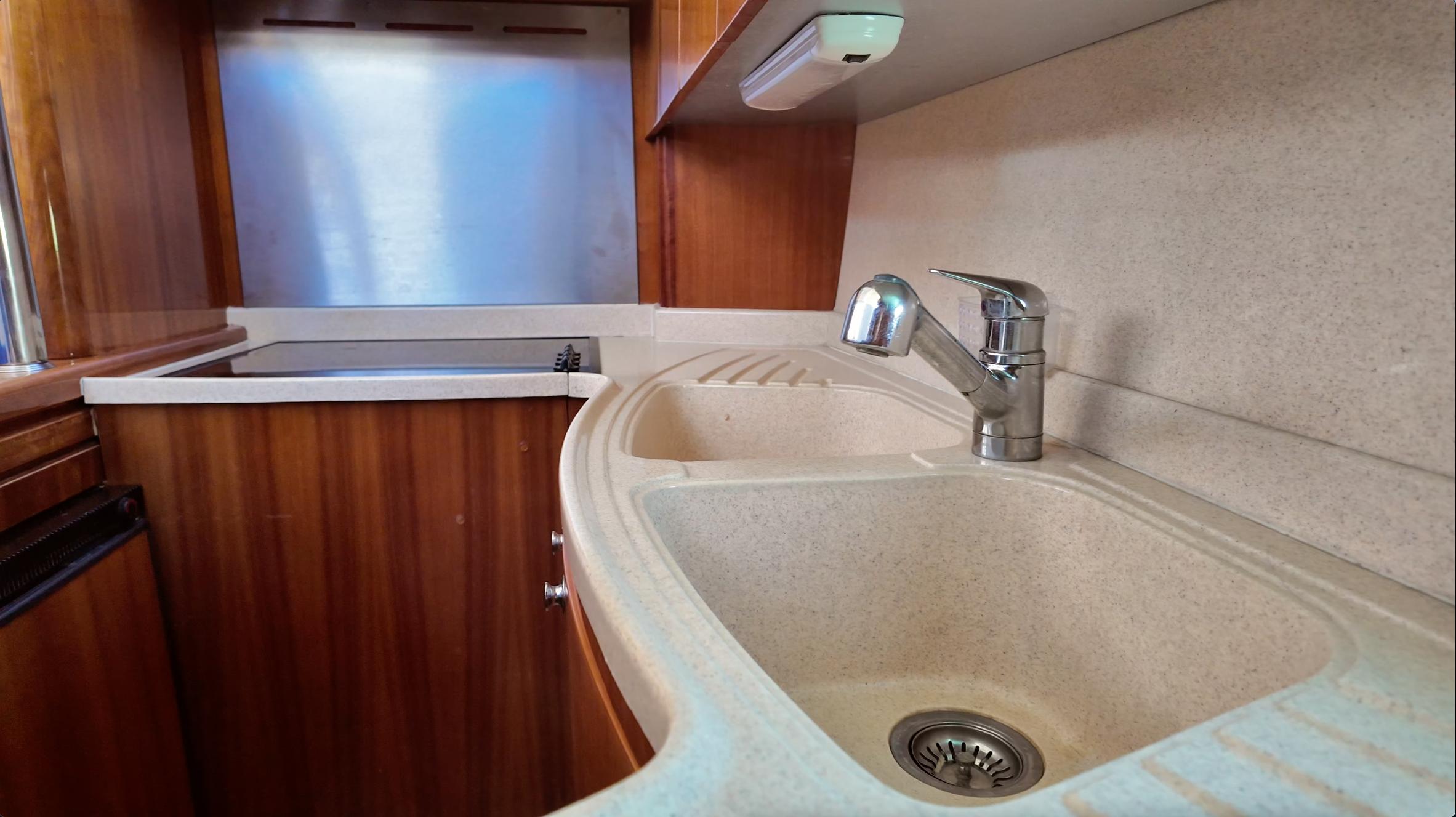 Azimut-46 2000-LARRAS III MX-9767346 | Thumbnail