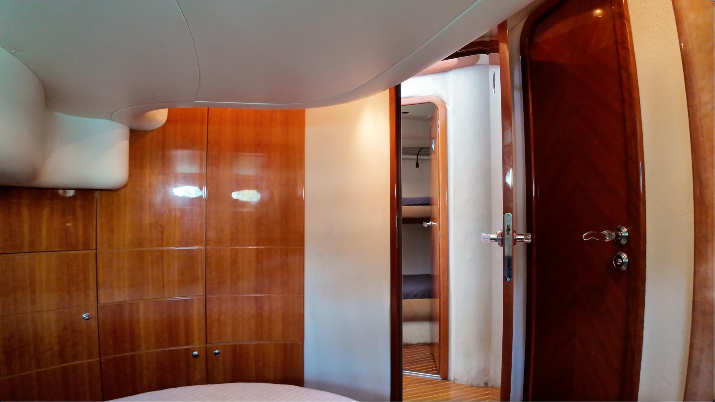 Azimut-46 2000-LARRAS III MX-9767346 | Thumbnail