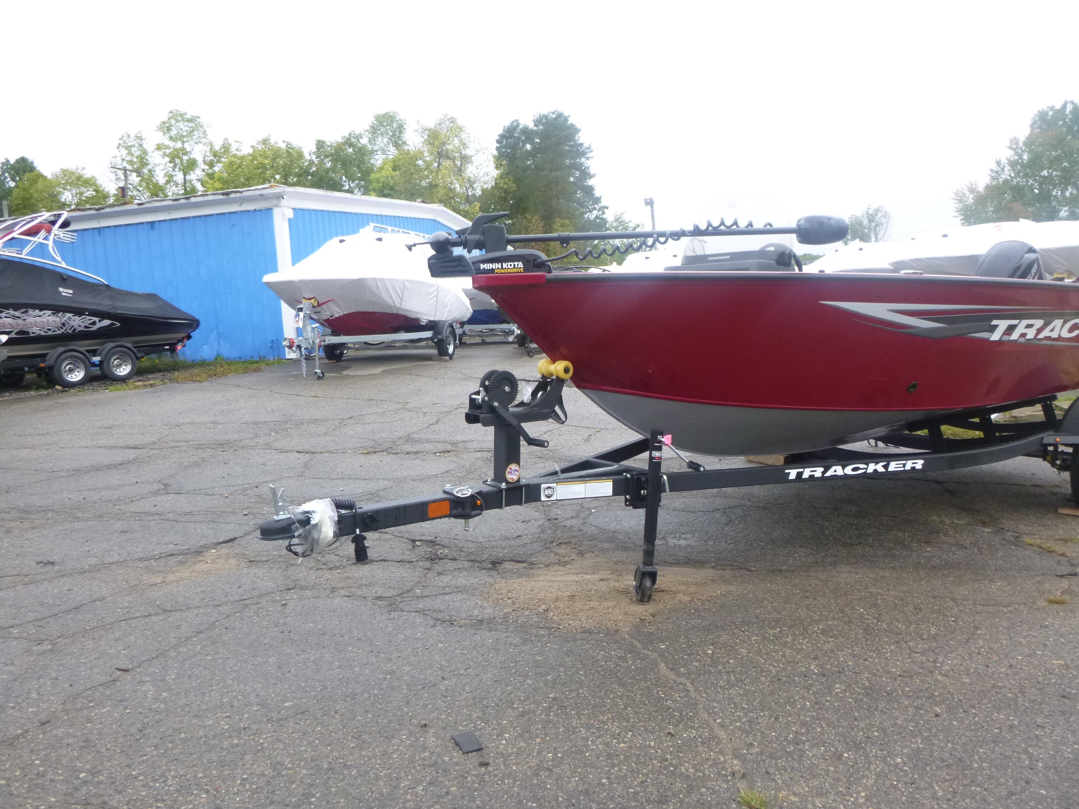 2025 Tracker Pro Guide V-16 SC Gallery