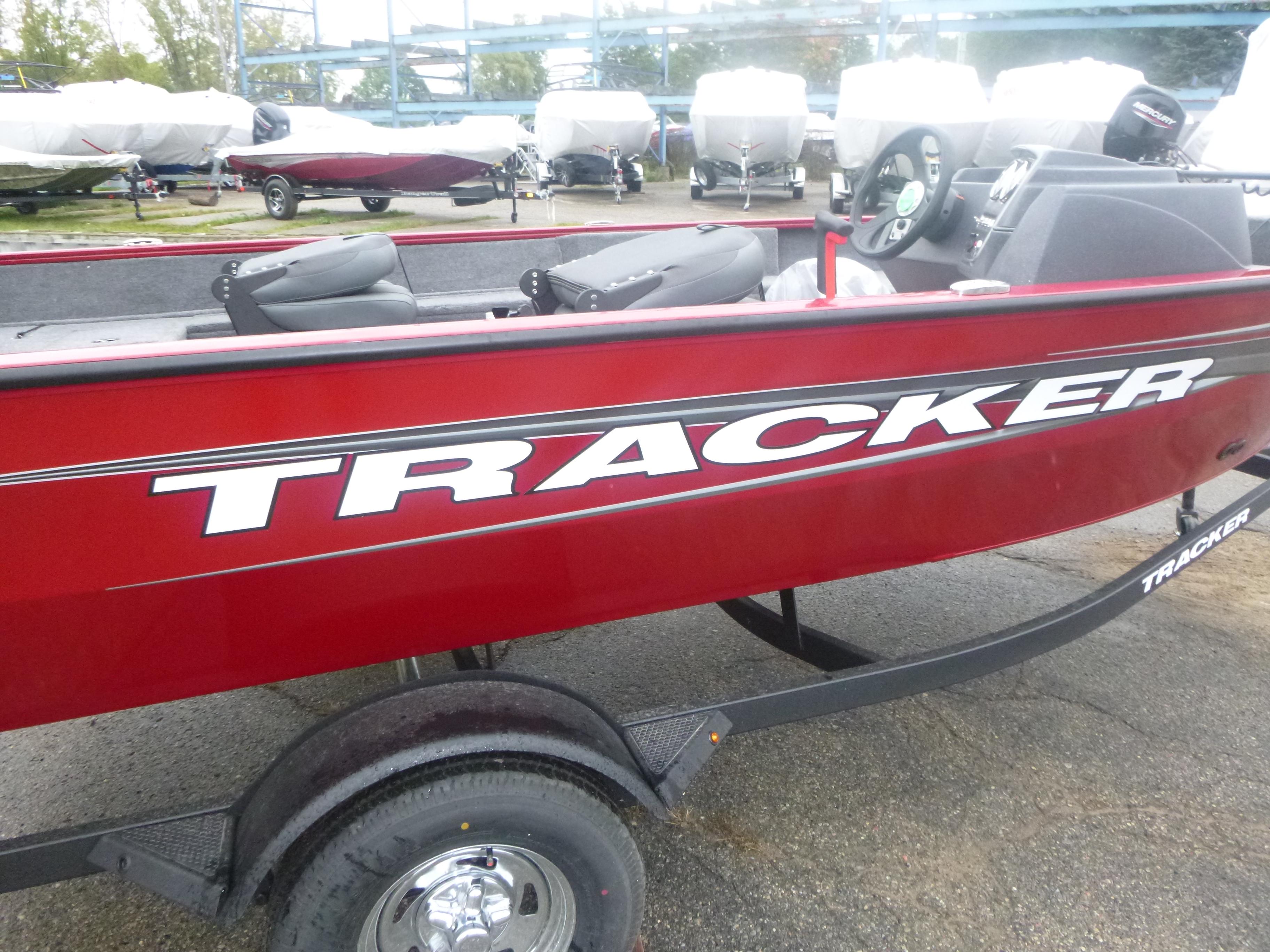 2025 Tracker Pro Guide V-16 SC Gallery