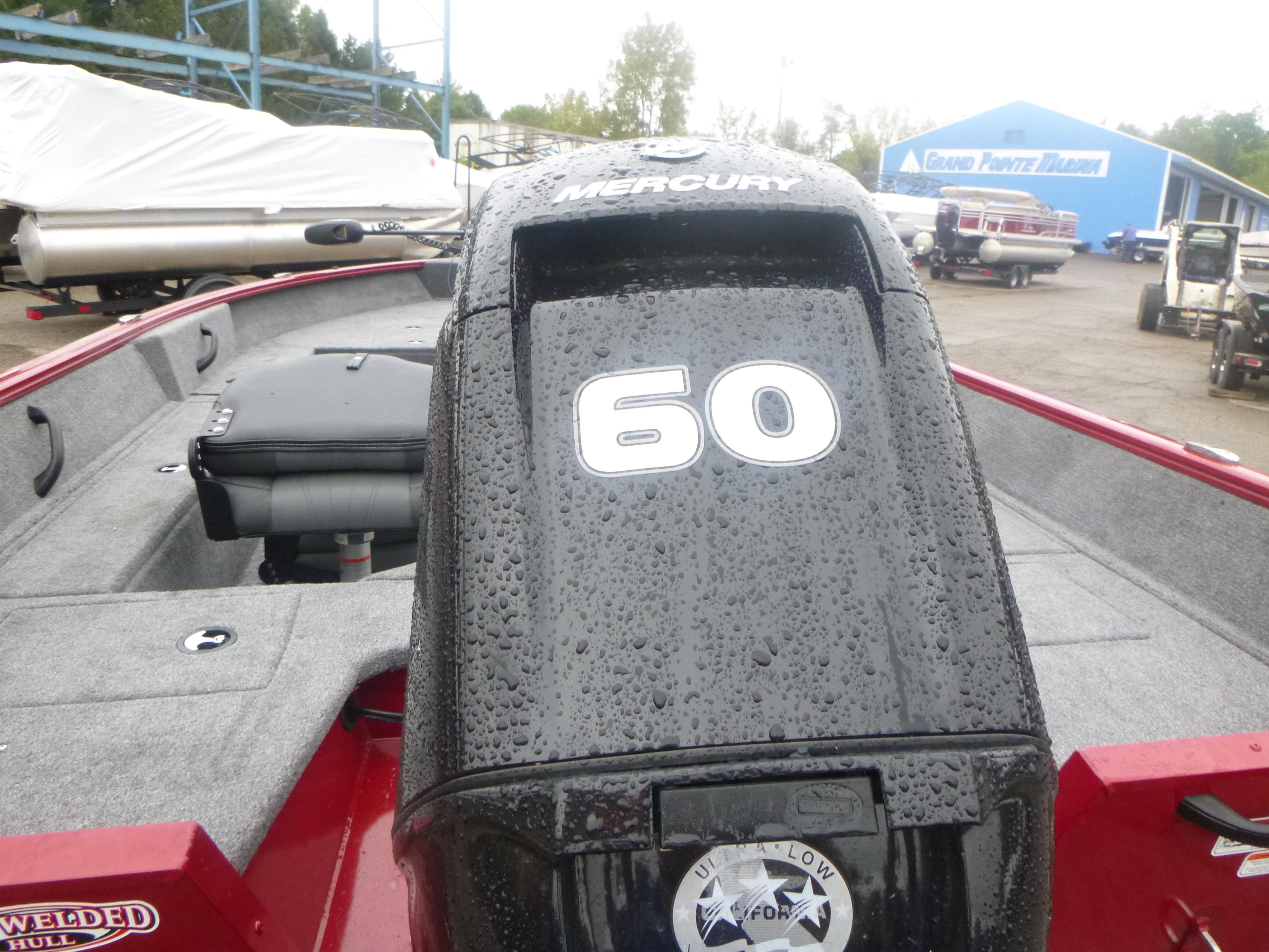 2025 Tracker Pro Guide V-16 SC Gallery