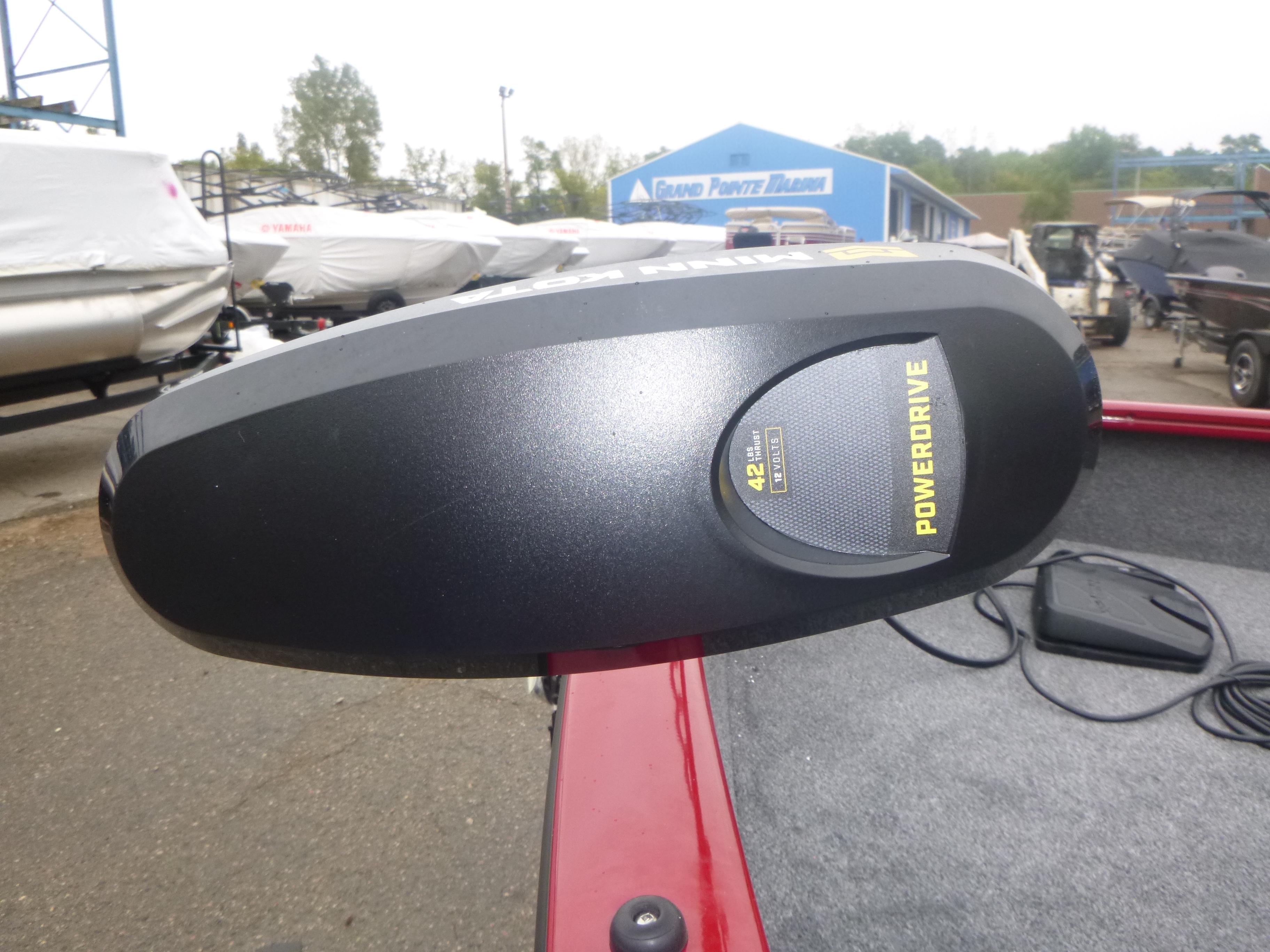 2025 Tracker Pro Guide V-16 SC Gallery