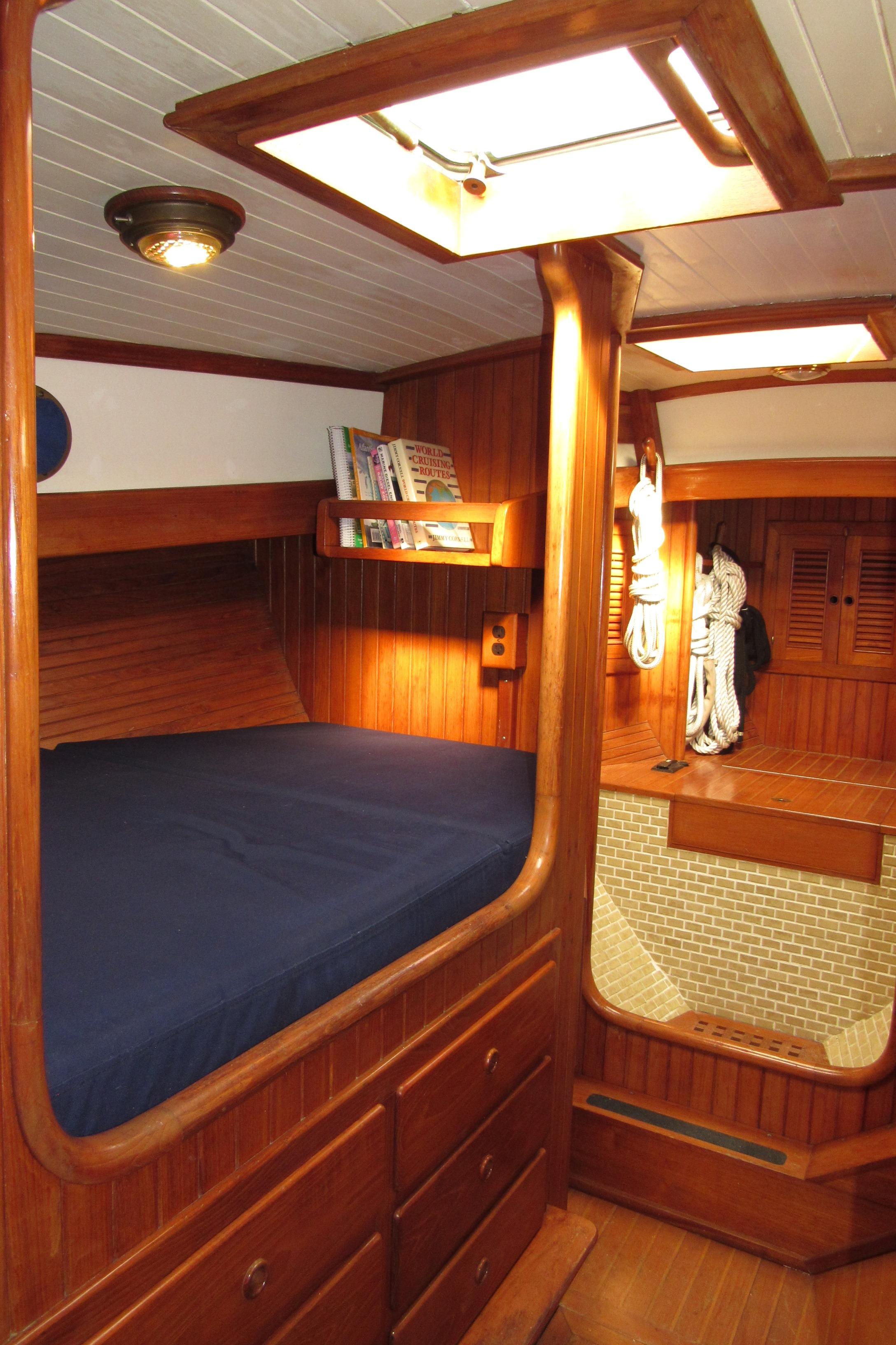 1981 Hans Christian Pilot House For Sale | YaZu Yachting | Deltaville