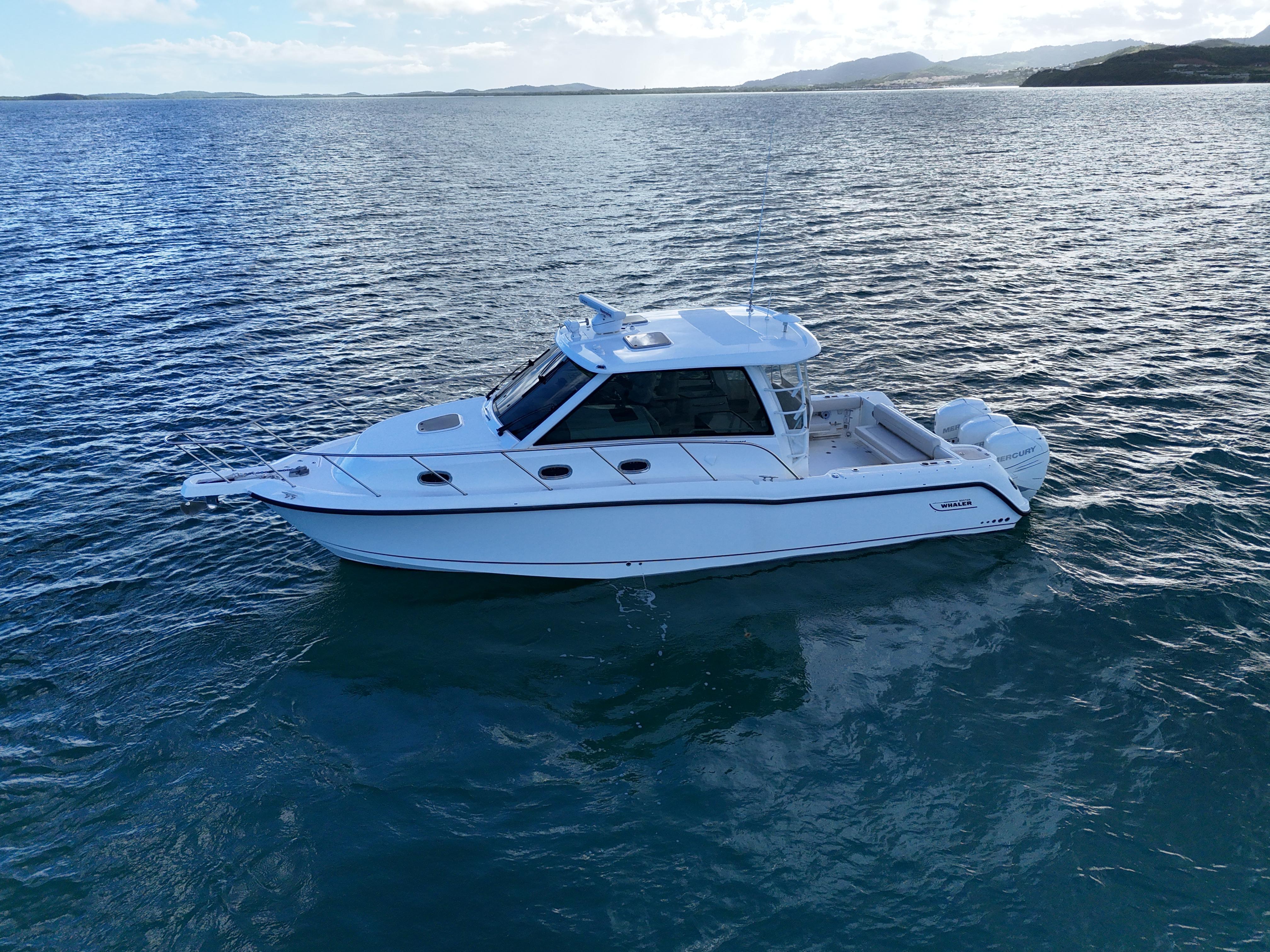 Boston Whaler-345 Conquest 2015-DEL MAR PR-9637355