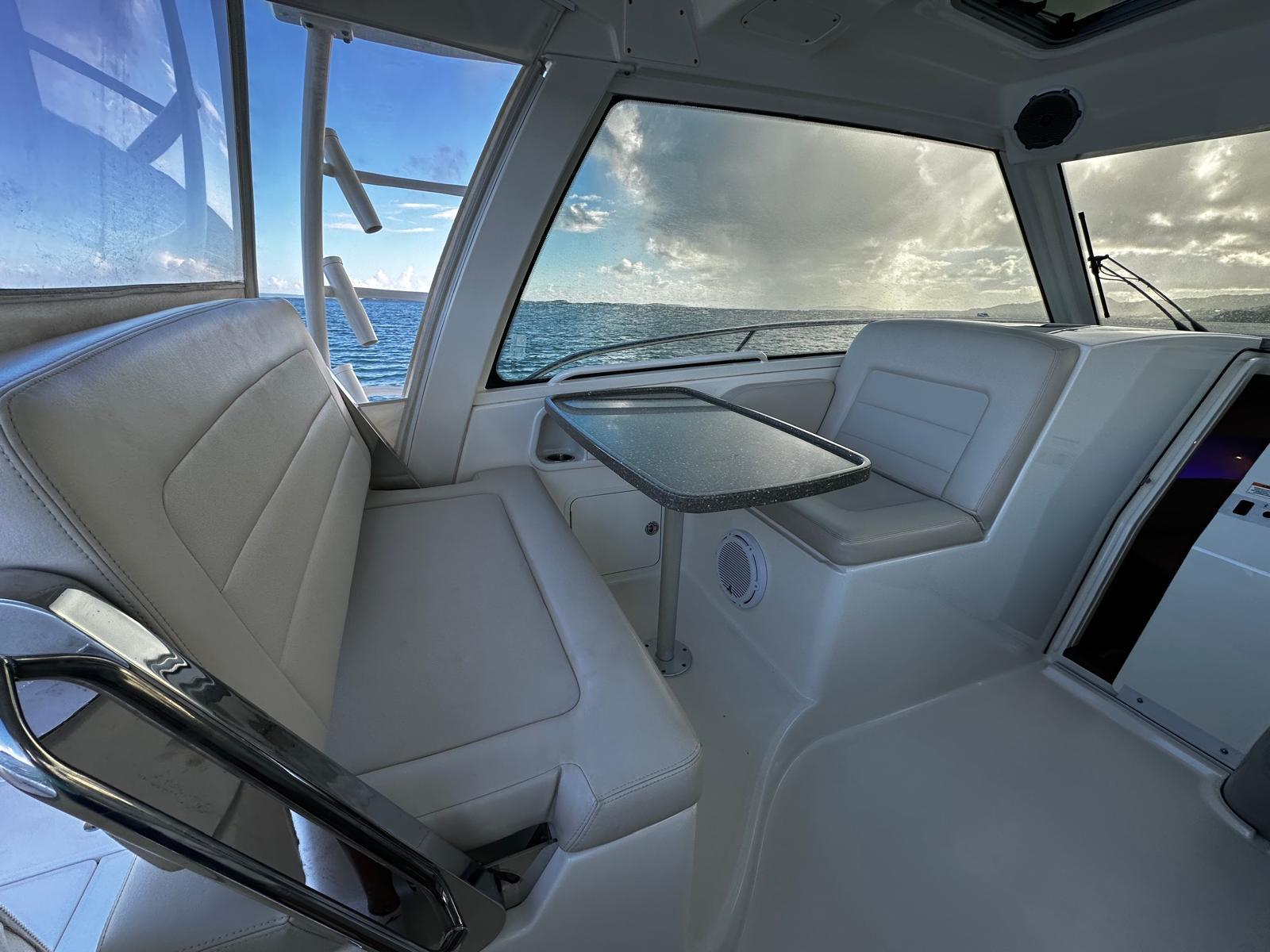 Boston Whaler-345 Conquest 2015-DEL MAR PR-9637355 | Thumbnail