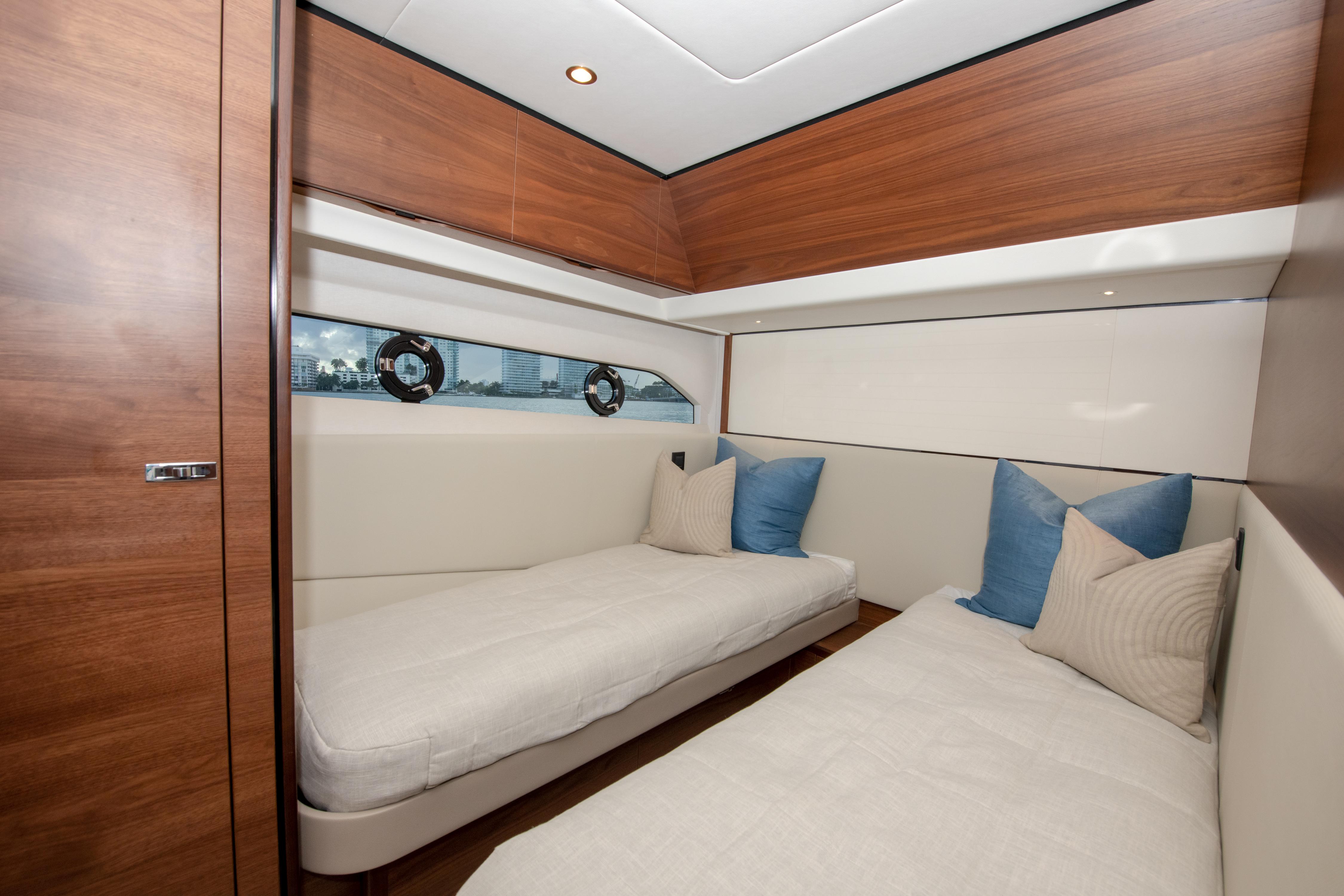 Princess F55 Signed Out - Starboard Guest Stateroom