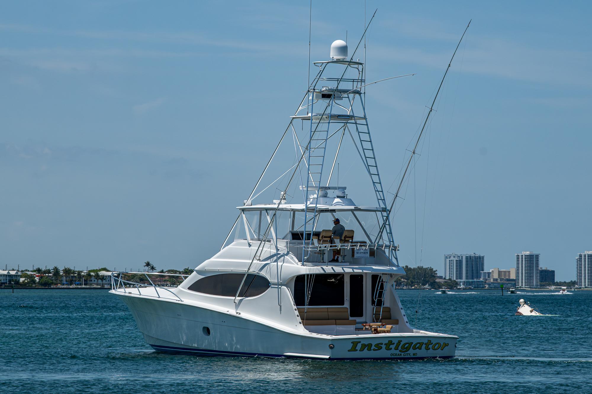 2006-hatteras-68-convertible-power-9457357-20250521124206443-1_XLARGE