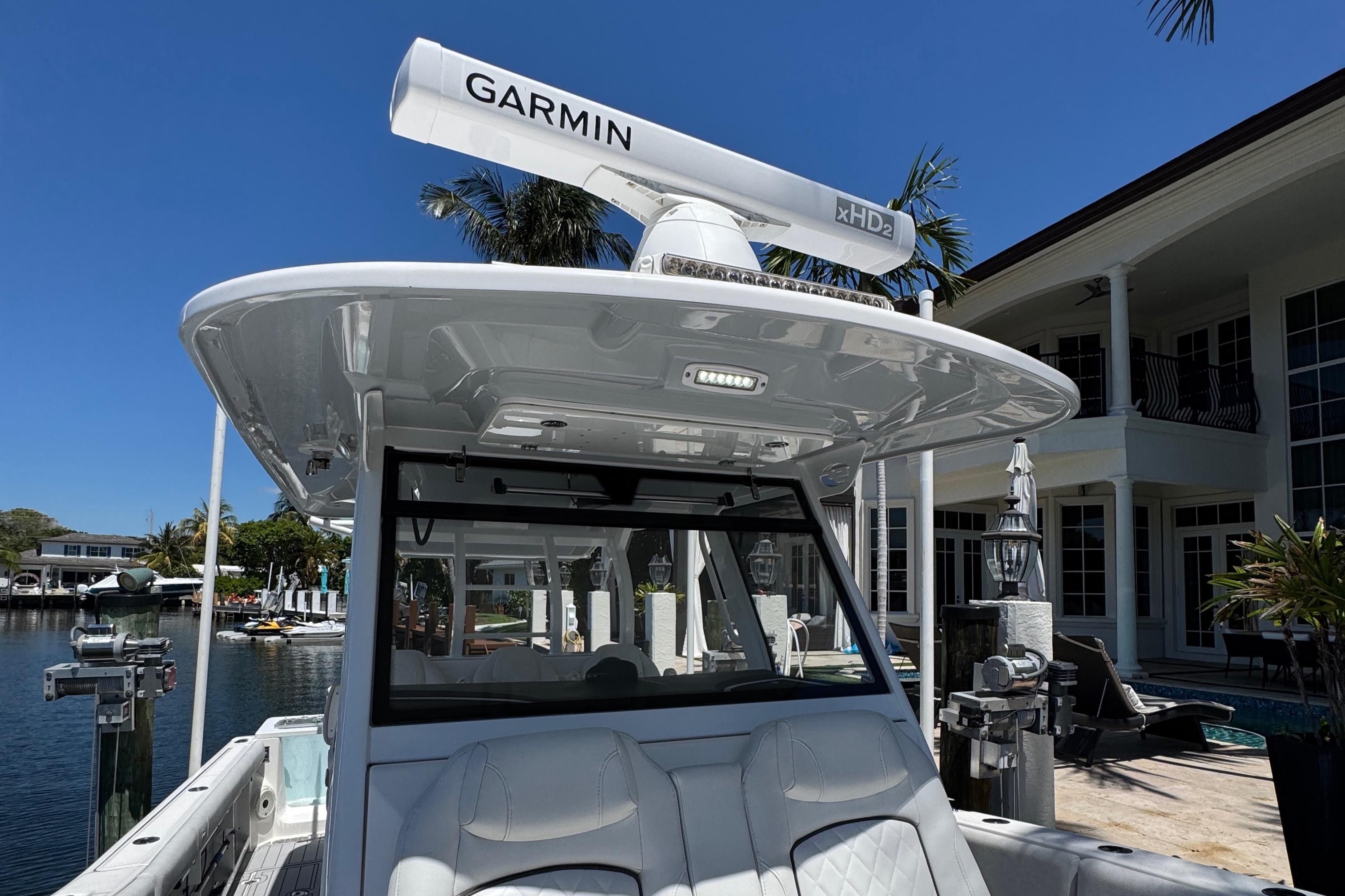 2020-sea-fox-368-commander-power-9817361-20250527184444010-1_XLARGE