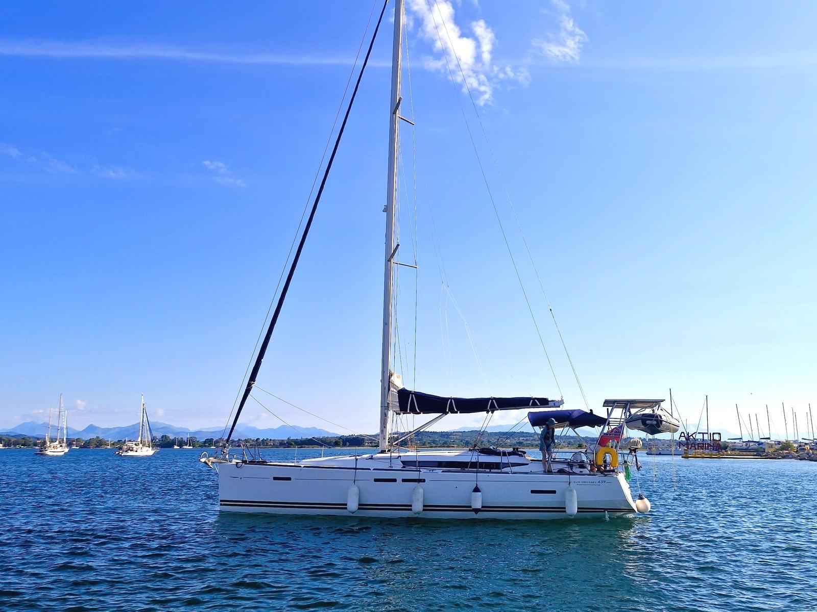 yacht-image