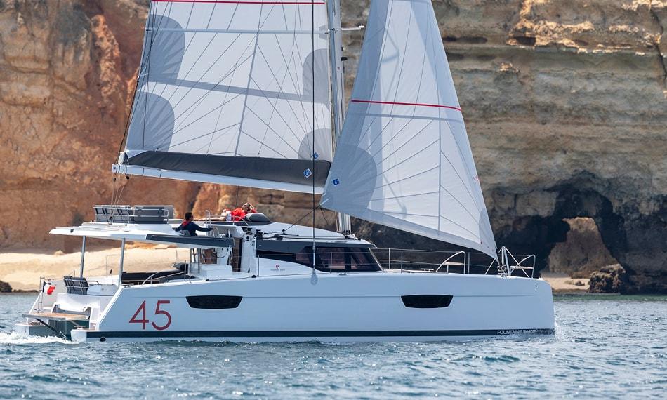 2020 Fountaine Pajot