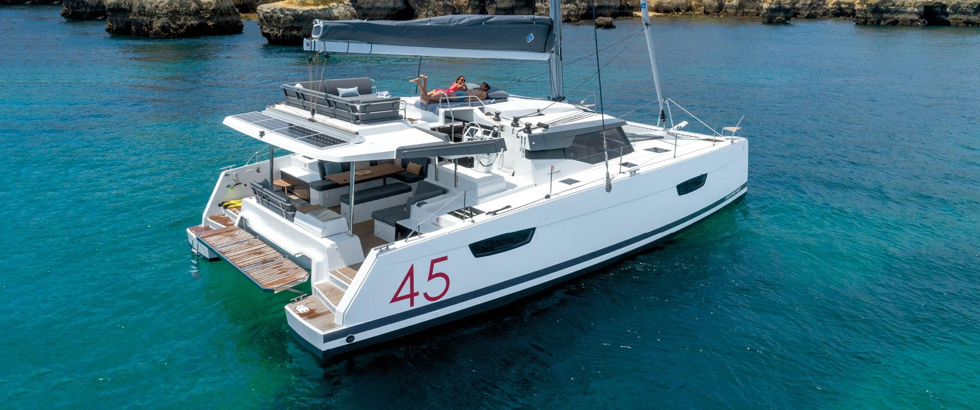 2020 Fountaine Pajot