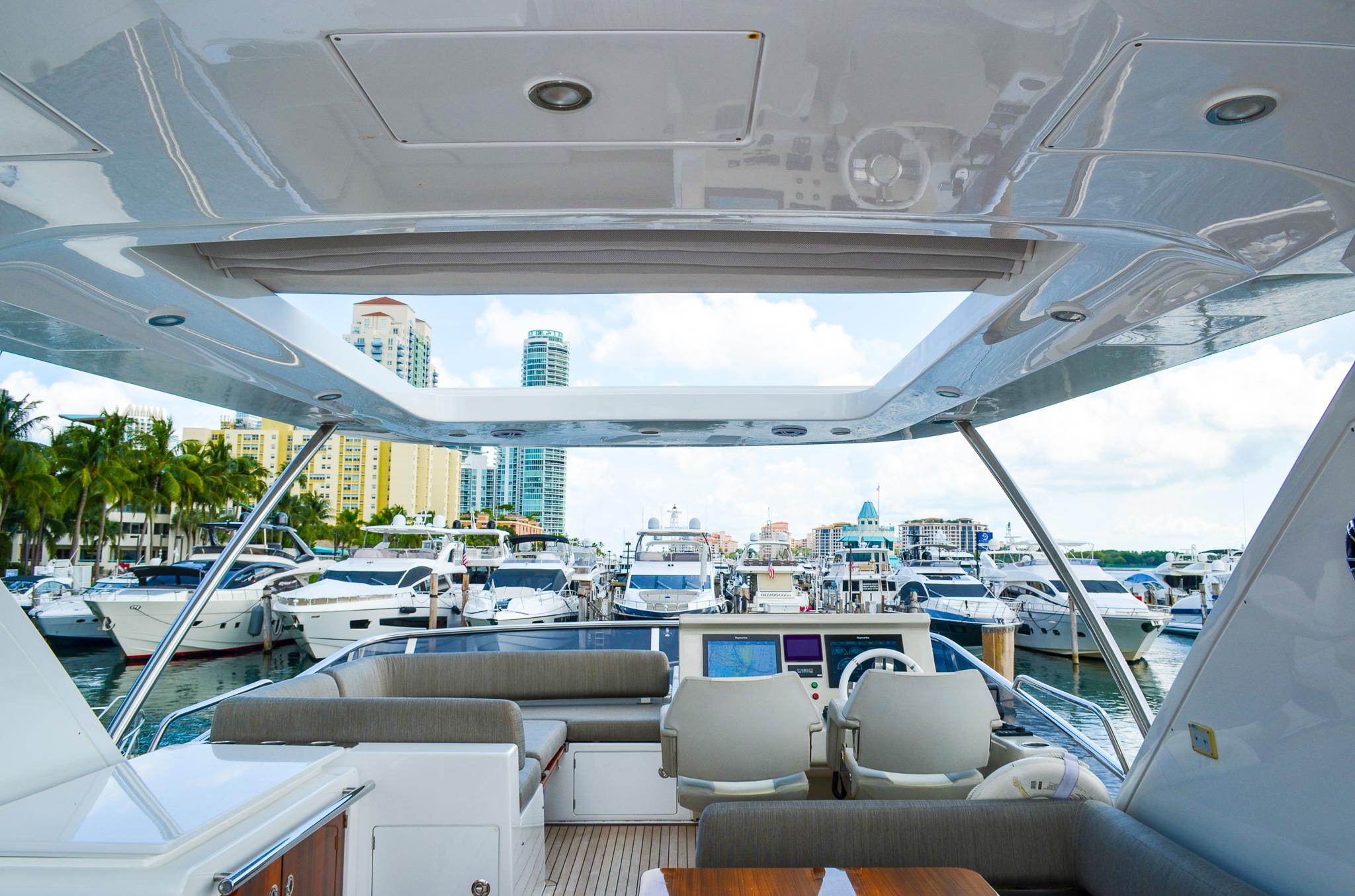Cerulean Yacht Photos Pics Retractable top