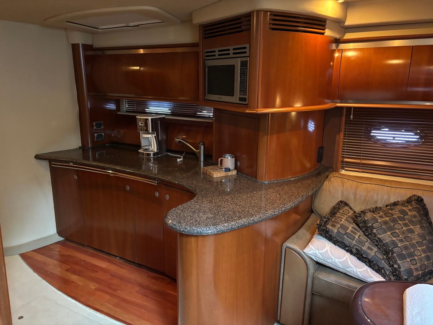 2005-sea-ray-500-sundancer-power-9807373-20250523110955428-1_XLARGE