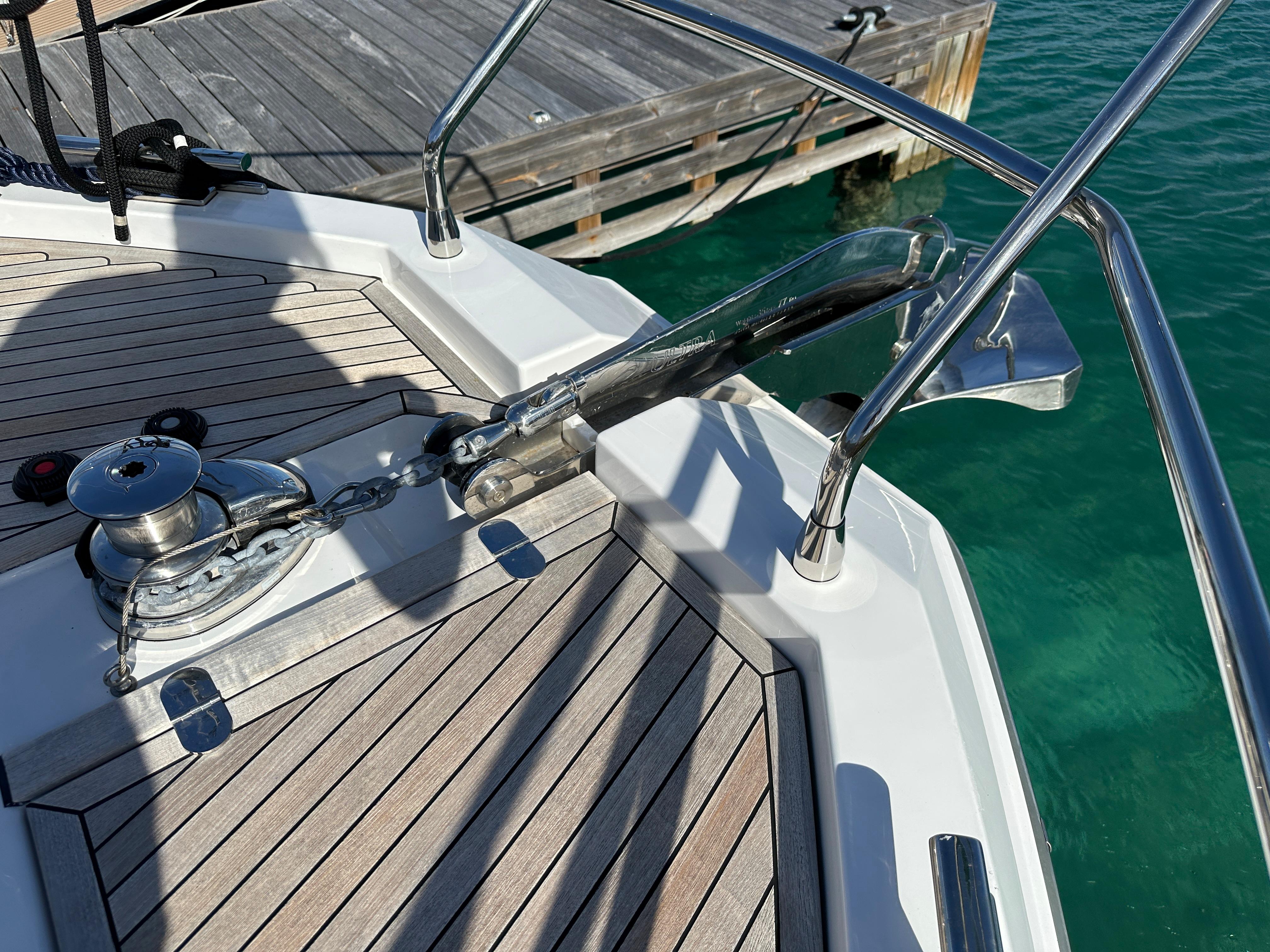 Azimut 53 Fly AZI