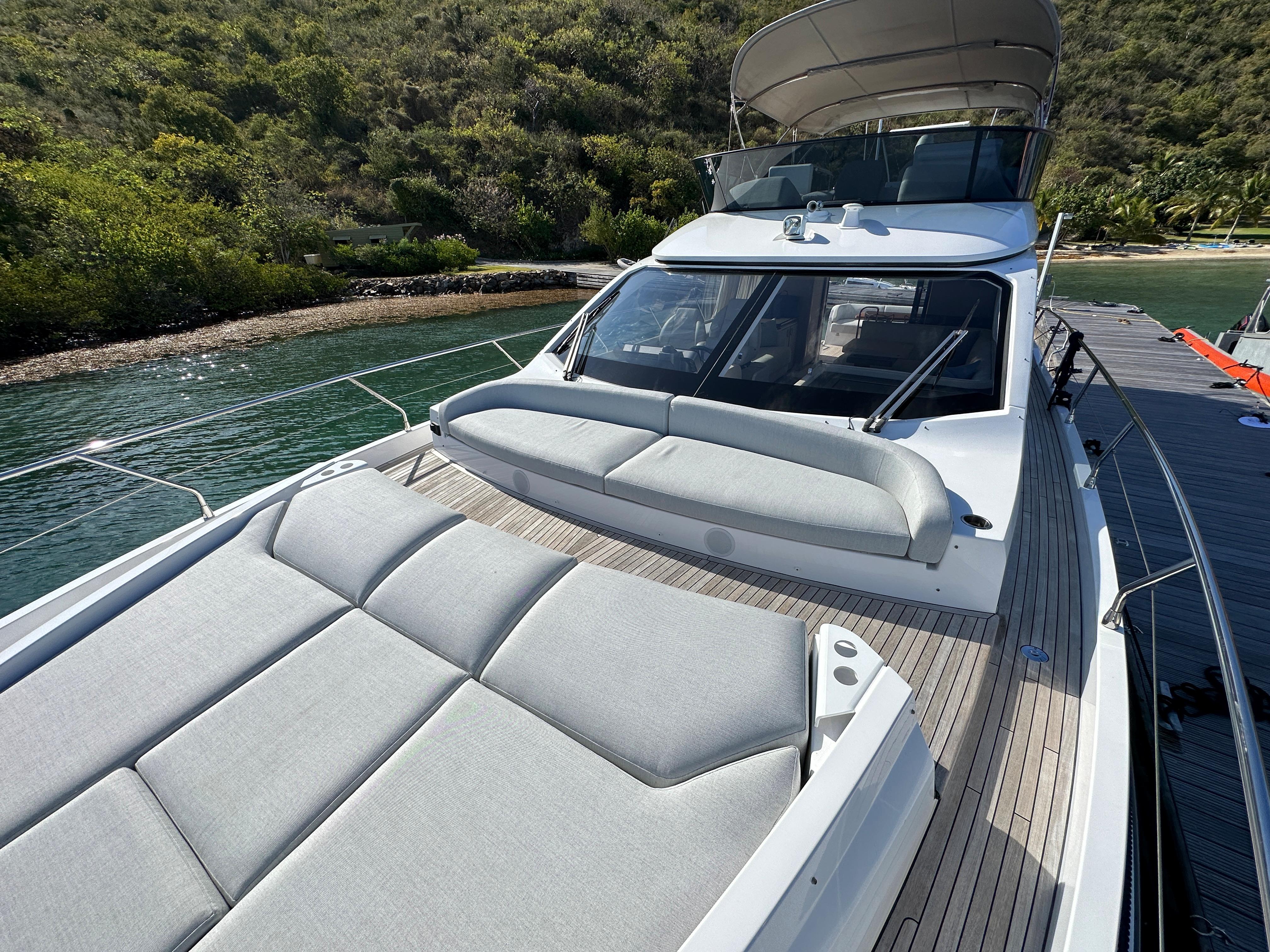Azimut 53 Fly AZI