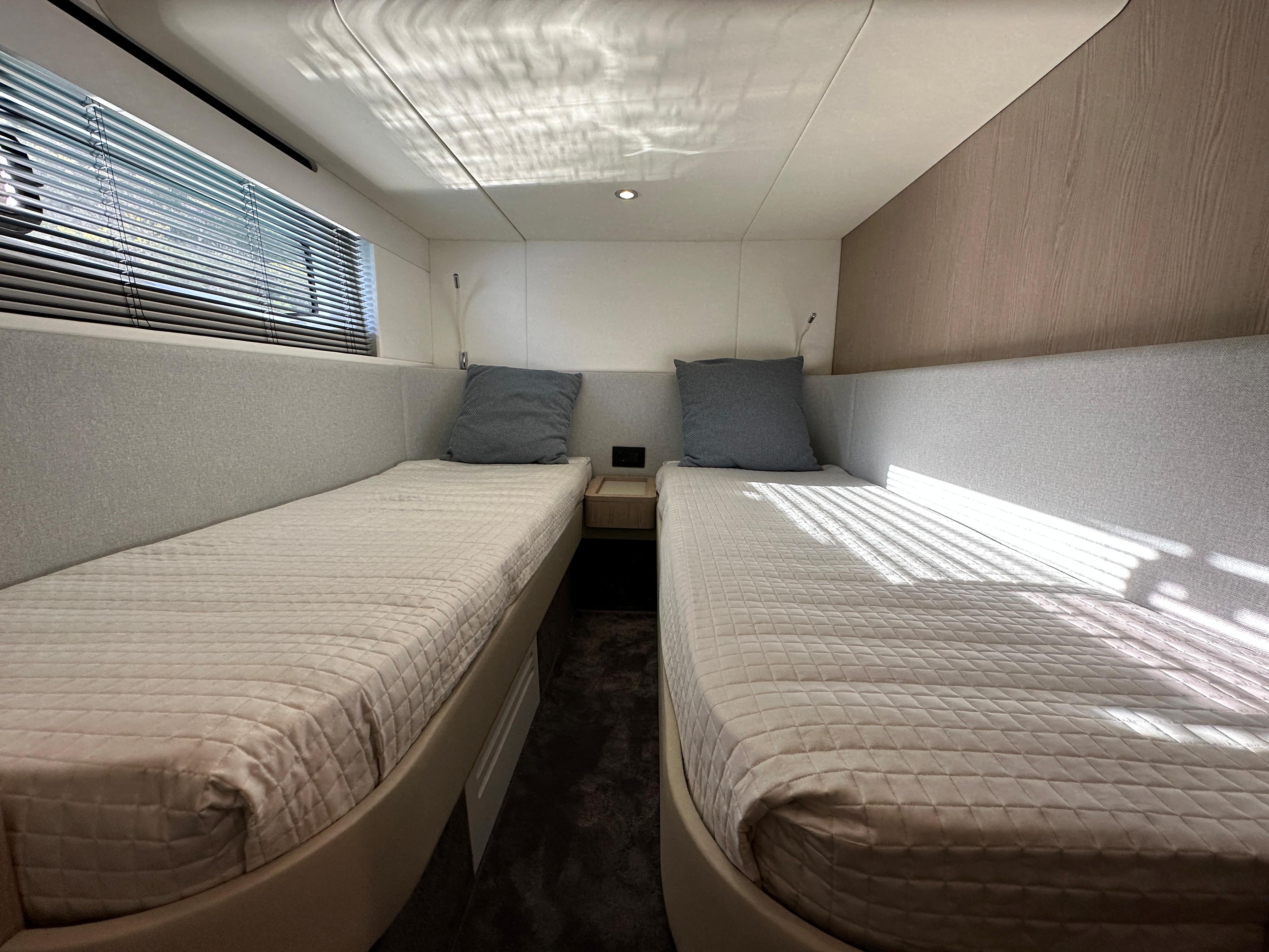Azimut 53 Fly AZI