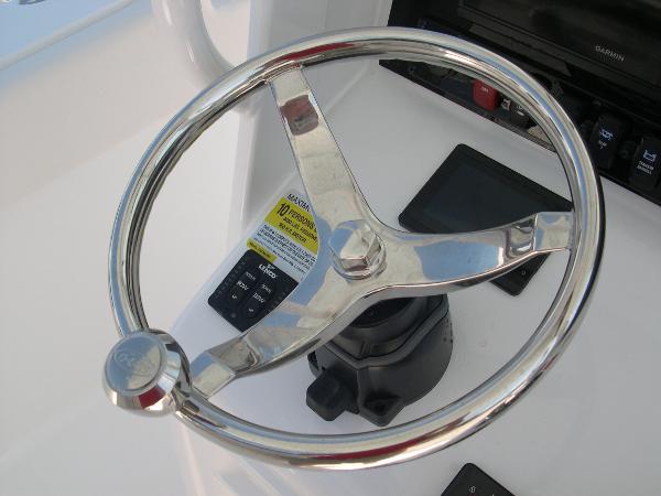 Ultra 255 SE Photo 40