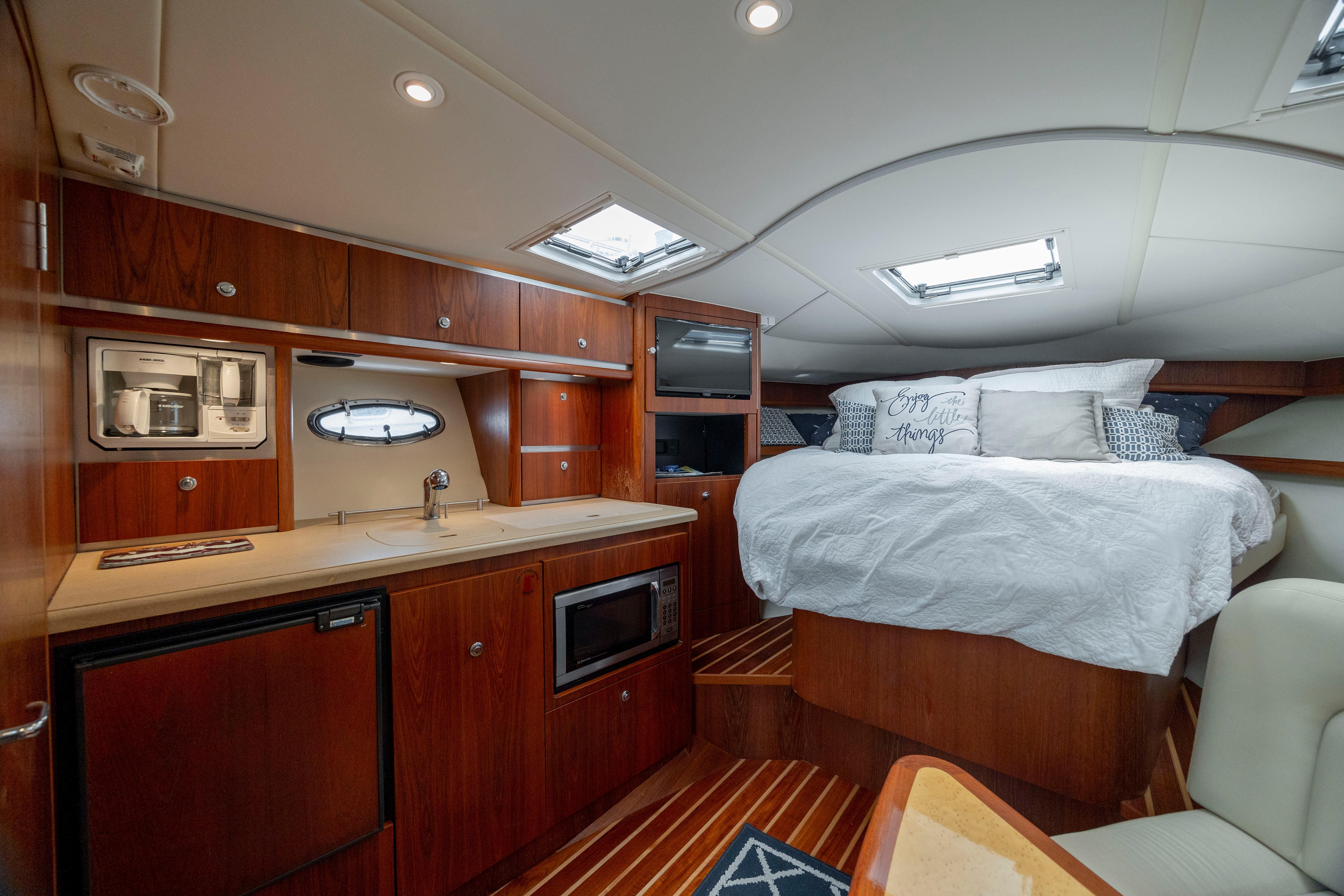 Boat image 34