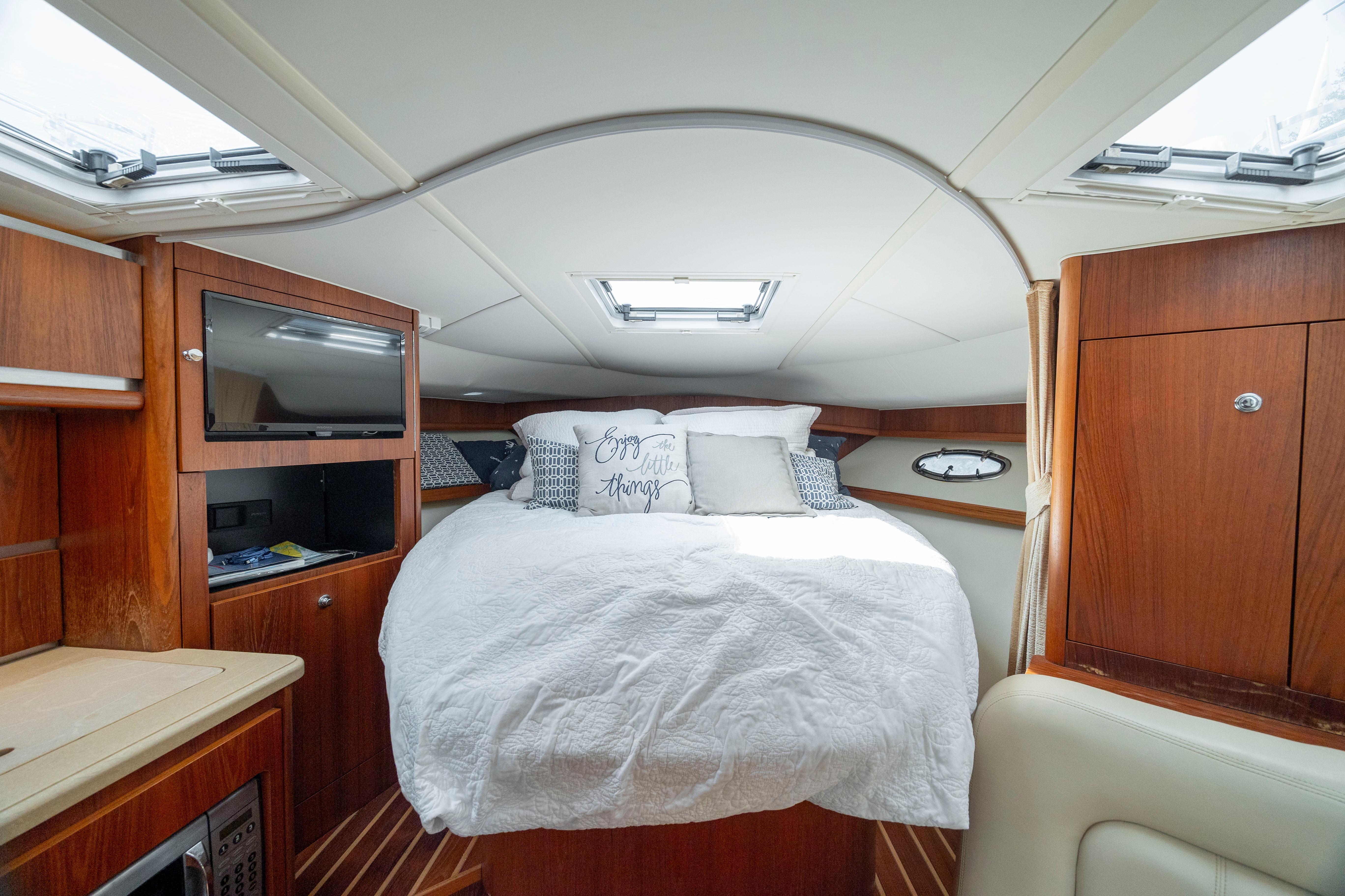 Boat image 35