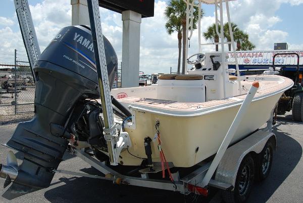 2012 Bonefish boat for sale, model of the boat is Hill Tide 22 & Image # 4 of 12