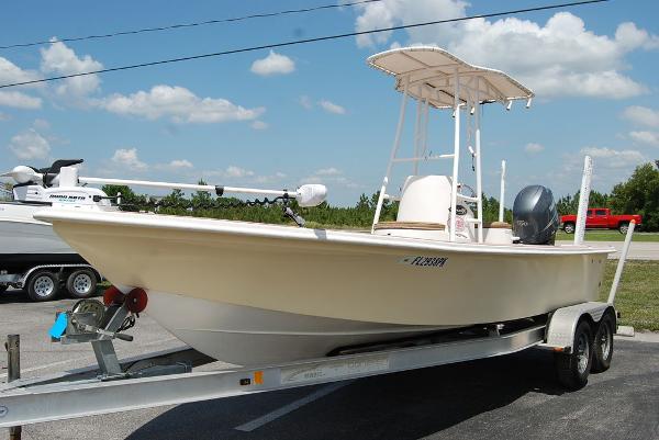 2012 Bonefish boat for sale, model of the boat is Hill Tide 22 & Image # 8 of 12