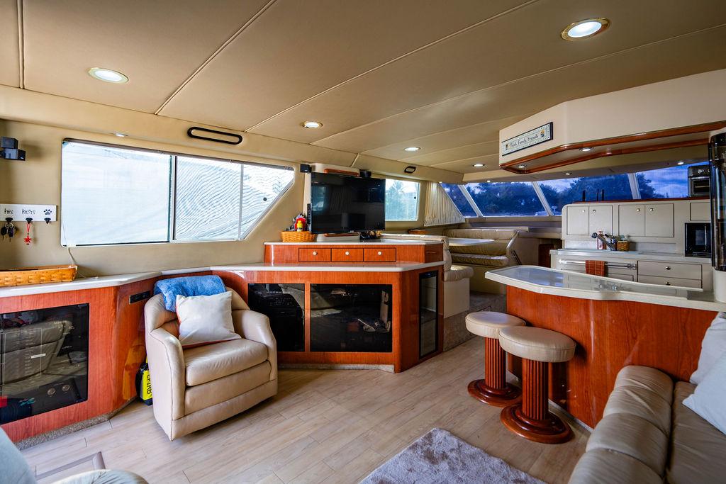 Sea Ray 55 Knottin Matters - Salon