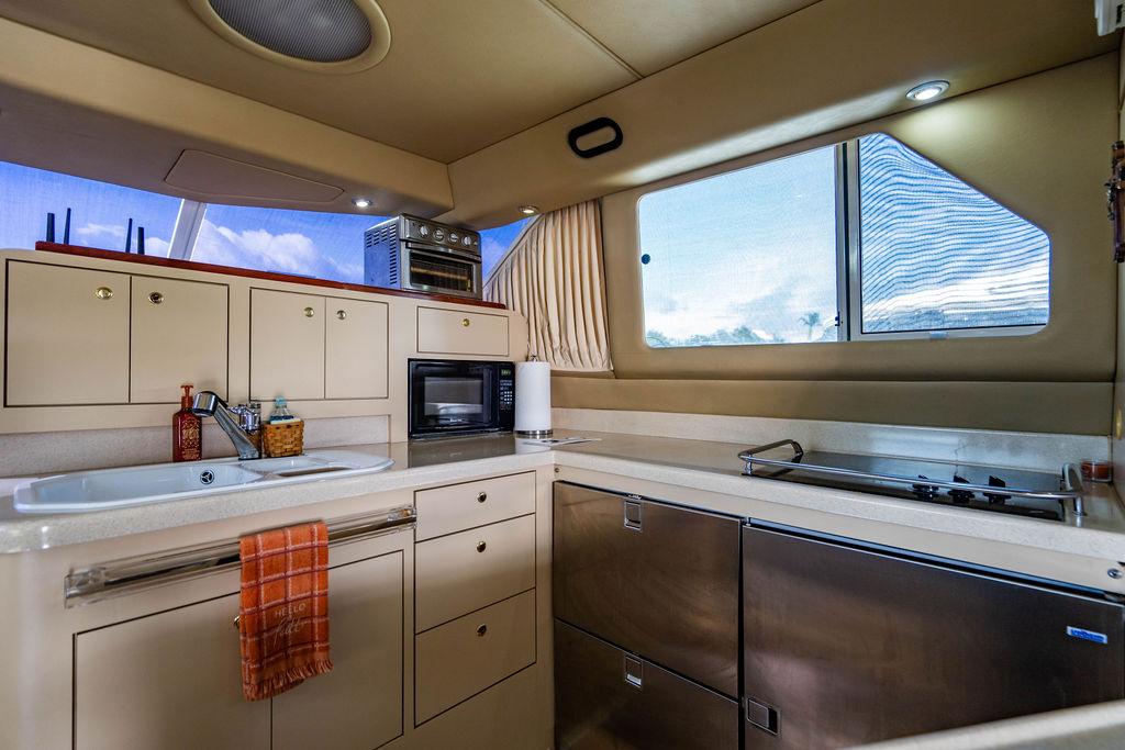 Sea Ray 55 Knottin Matters - Galley