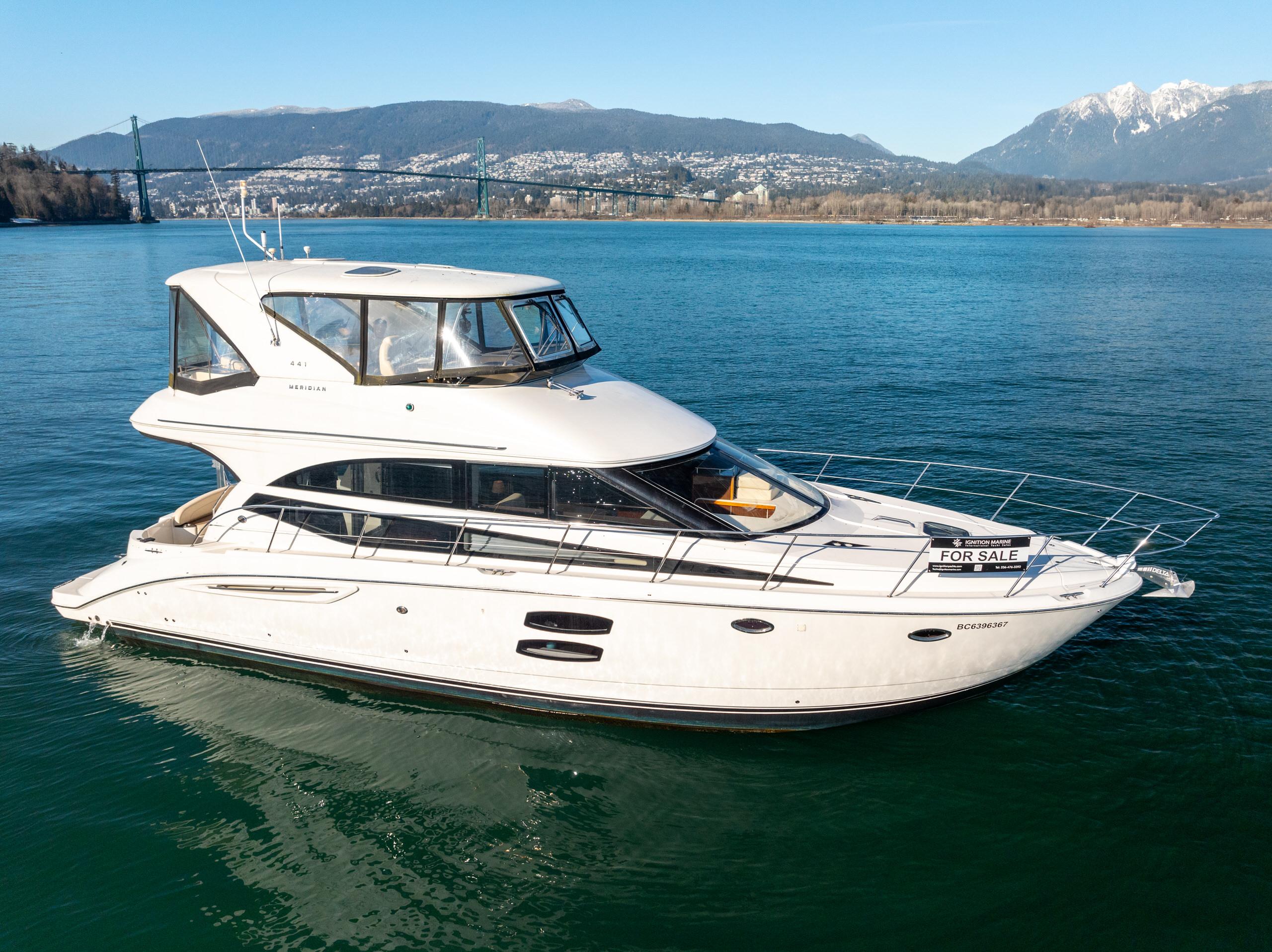 2014 Meridian 441 Sedan