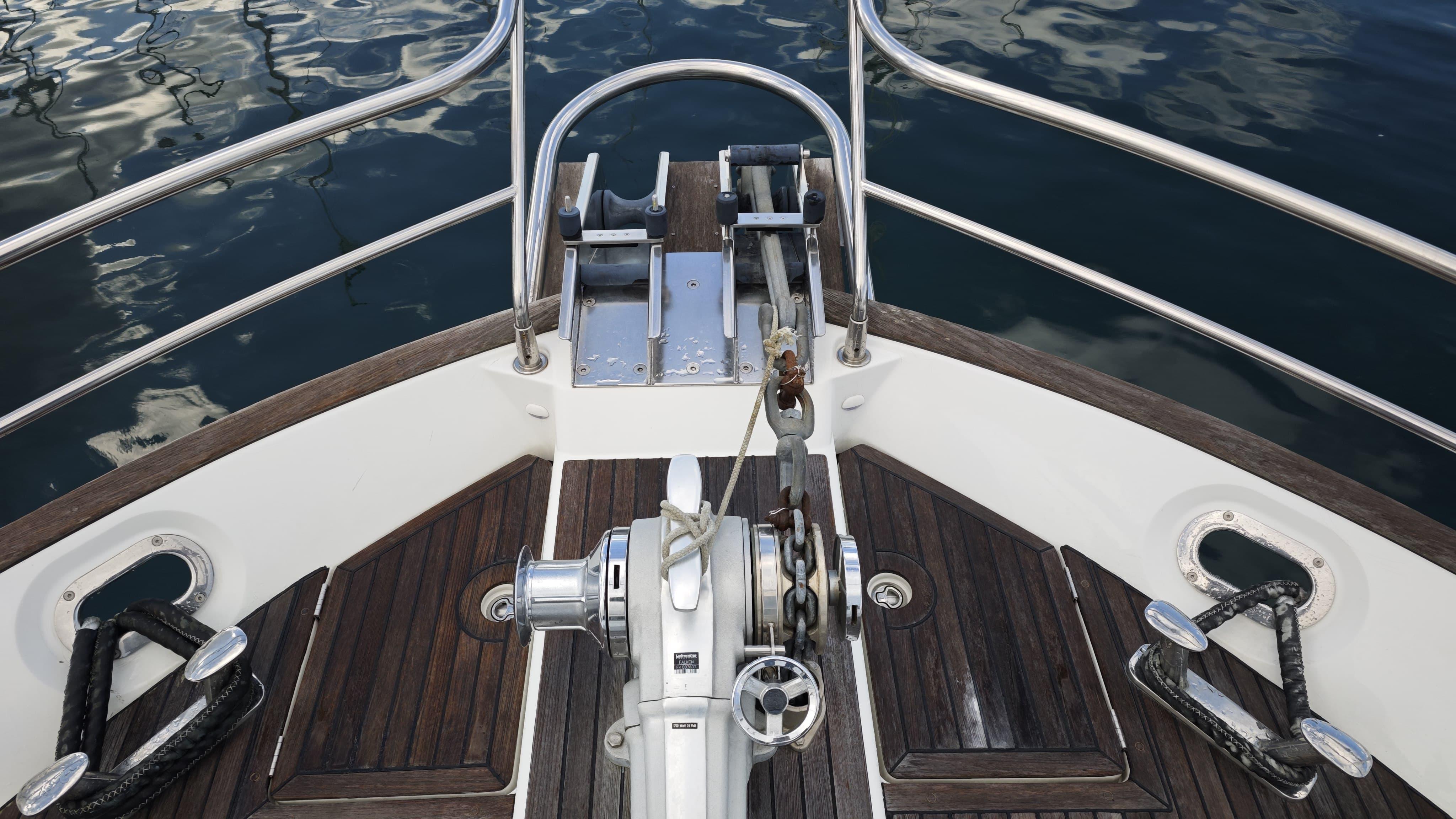 Yacht Photos Pics