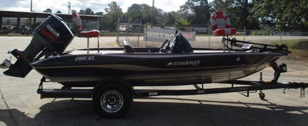 2007 Stratos boat for sale, model of the boat is 285 XL & Image # 4 of 6