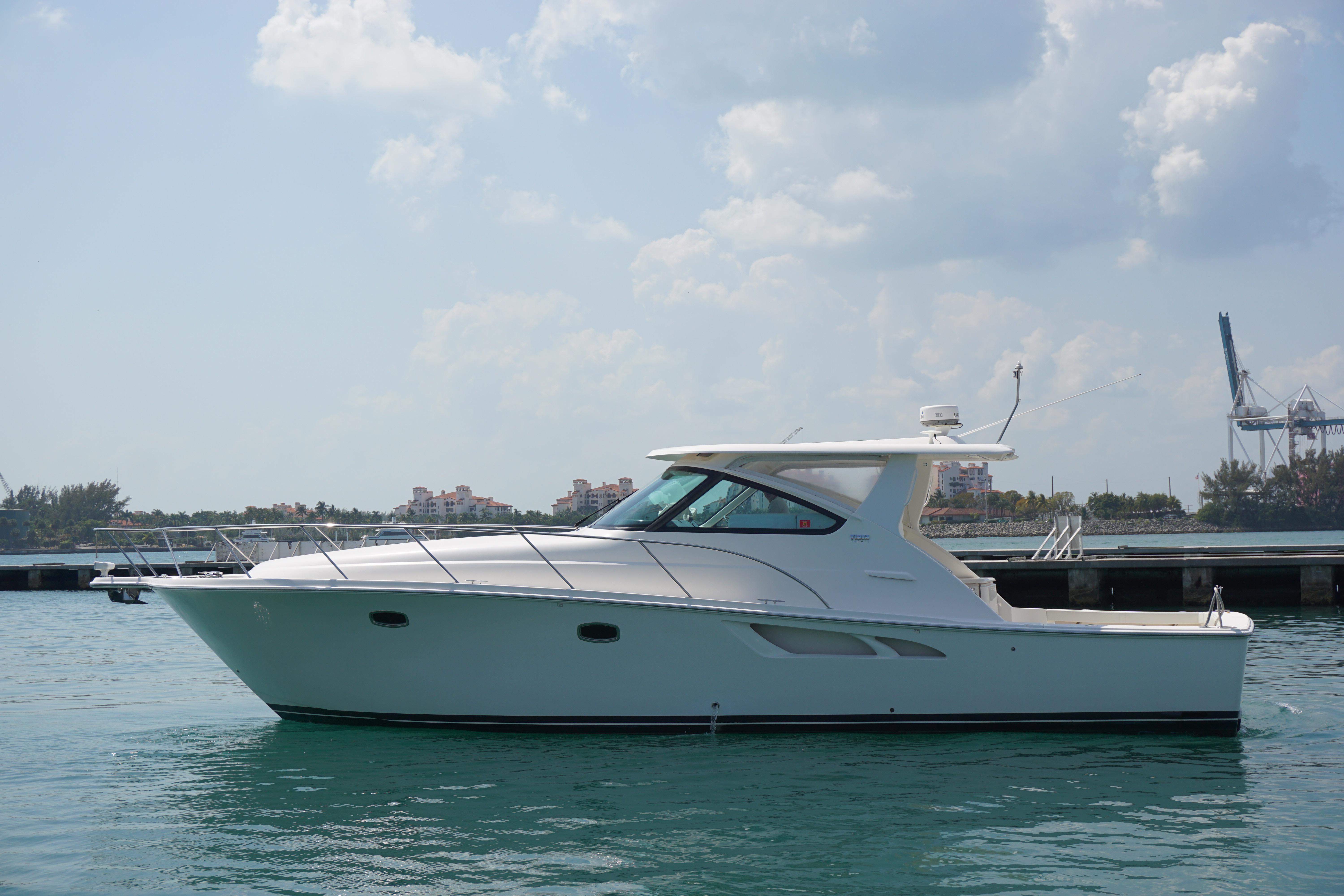 43 Tiara Yachts 2016 SEA LA VIE Mystic, Connecticut Sold on 2020