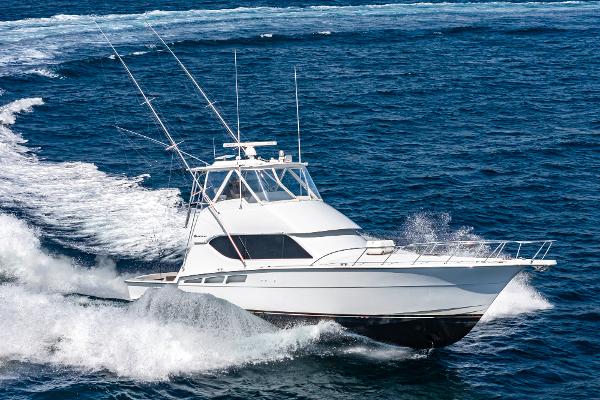 Photo of 2006 Hatteras 51'