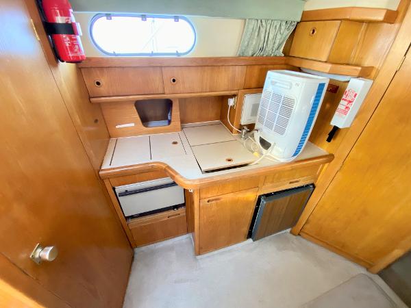1989 Sealine 328