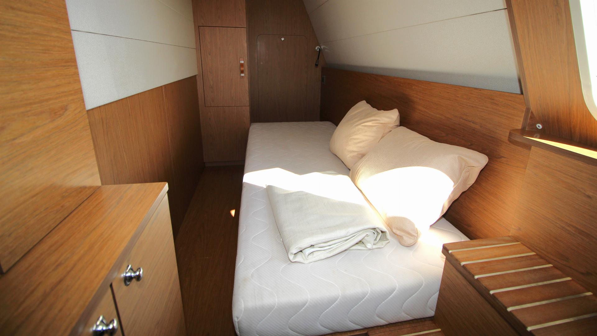 Yacht Photos Pics