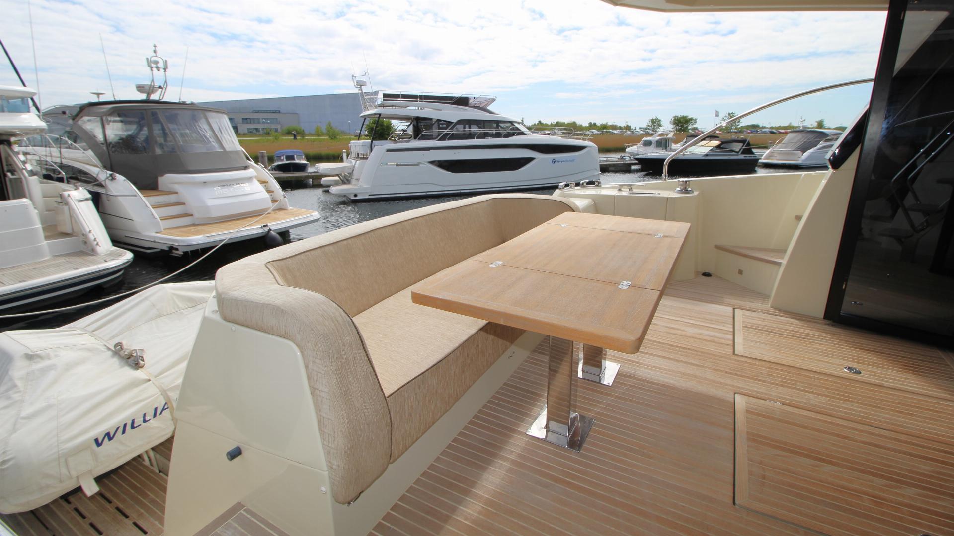 Yacht Photos Pics